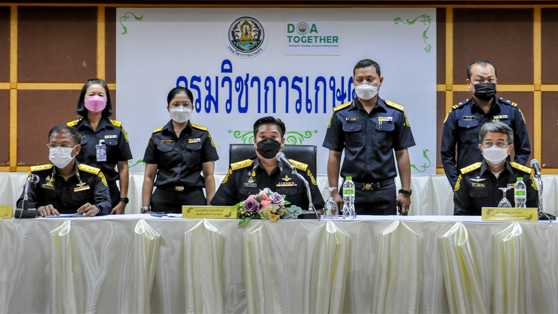 กรมวิชาการเกษตร ย้ำชัด นำเข้าช่อดอกกัญชาแห้ง ผิด พ.ร.บ.กักพืชฯ ด้าน ทอม เครือโสภณ แถลงอ้างนำเข้าถูกต้อง 1 89240634 2F0A 4691 9D6E 54D68E8A6AC9