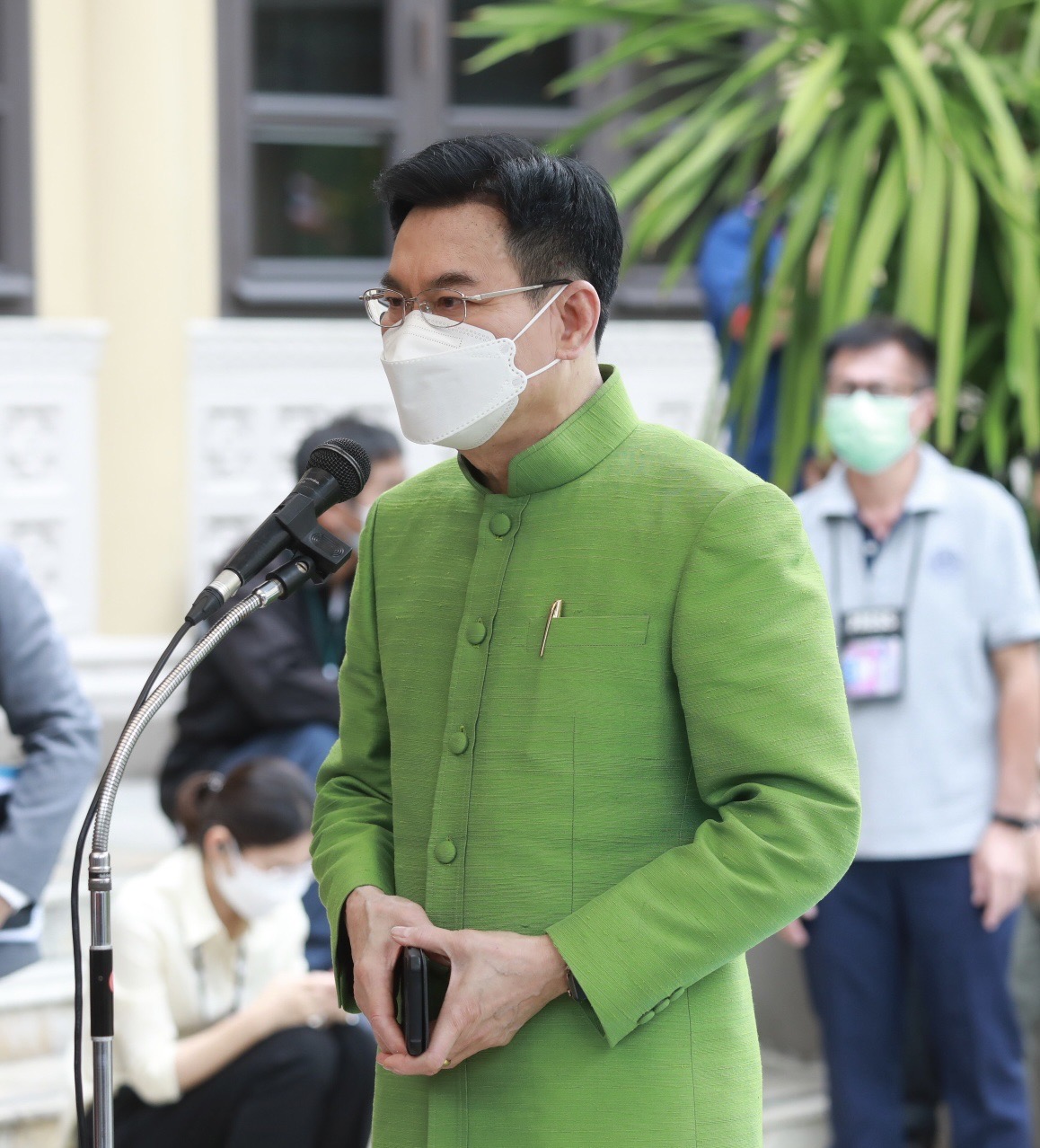 จุรินทร์ สั่งเร่งปรับลดราคา S 78241871