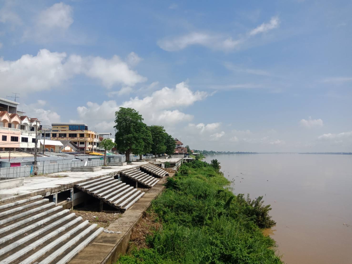 กรมชลประทานเฝ้าระวัง 7 จังหวัดระดับน้ำโขงเพิ่มสูงขึ้น 2 BD6559B2 267E 4A12 AFBC C2FF4169CF92