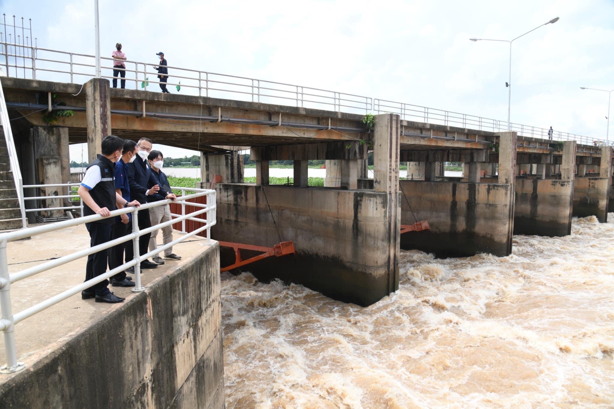 “พล.อ.ประวิตร”สั่ง กอนช.ลงพื้นที่เกาะติดสถานการณ์น้ำลุ่มเจ้าพระยา 4 767AA4E5 6A77 4DF0 AC49 DDA0A30ACFC3
