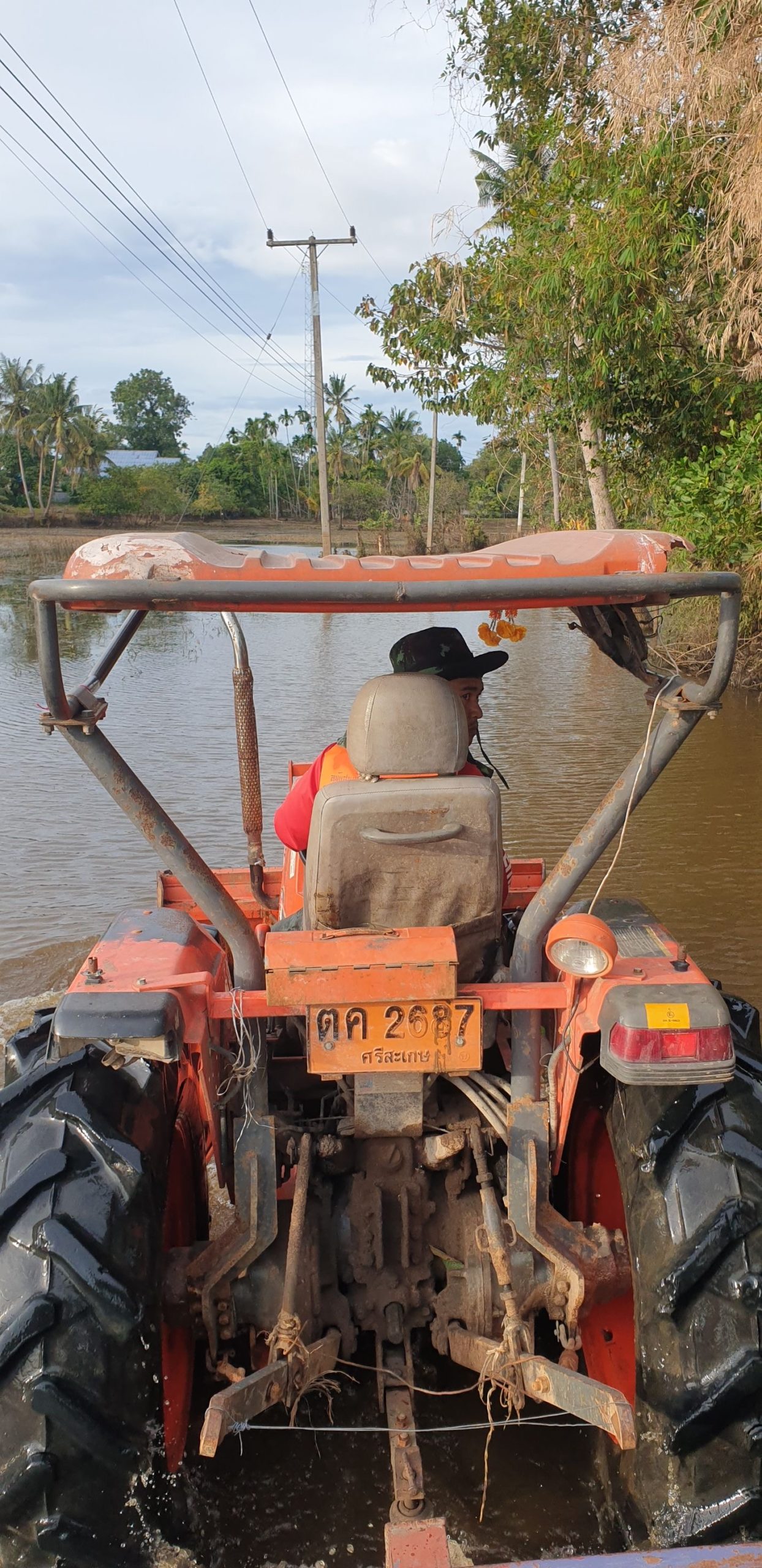 กรมส่งเสริมการเกษตรจัดชุดสำรวจพื้นที่เกษตร จ.ศรีสะเกษ จากเหตุน้ำท่วม 2 64A19BA6 22EF 4A10 9CF0 EF85A71C7639 scaled