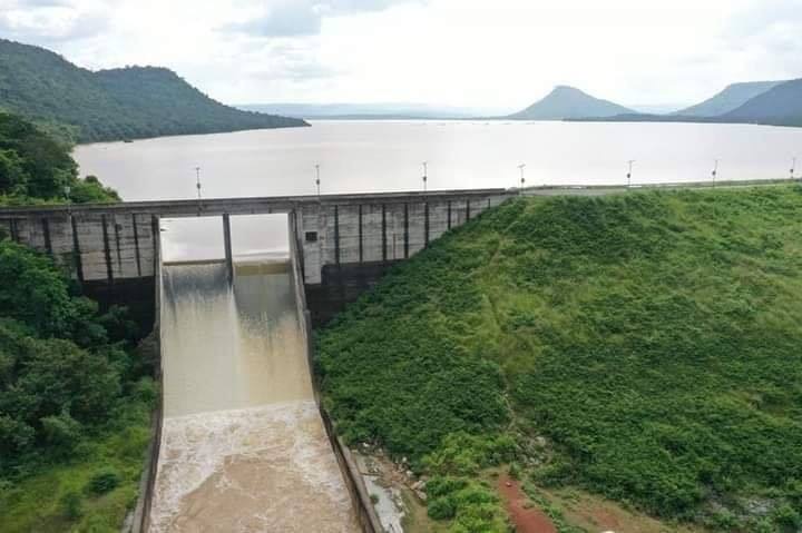 ชลประทานแจง 9 อำเภอในจ.นครราชสีมาน้ำท่วม หลังเจอฝนตกหนัก ทำน้ำไหลเข้าอ่างเก็บน้ำจนเต็มความจุหลายแห่ง 3 6D8924D1 A822 4717 820B 8562613F09D1