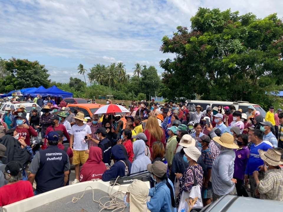 ชลประทานยอมเปิด”ประตูน้ำบางโฉมศรี”ลดความเดือนร้อนของประชาชน 2 FB282C7D E9FD 4C96 8C52 27AF9670DAFE