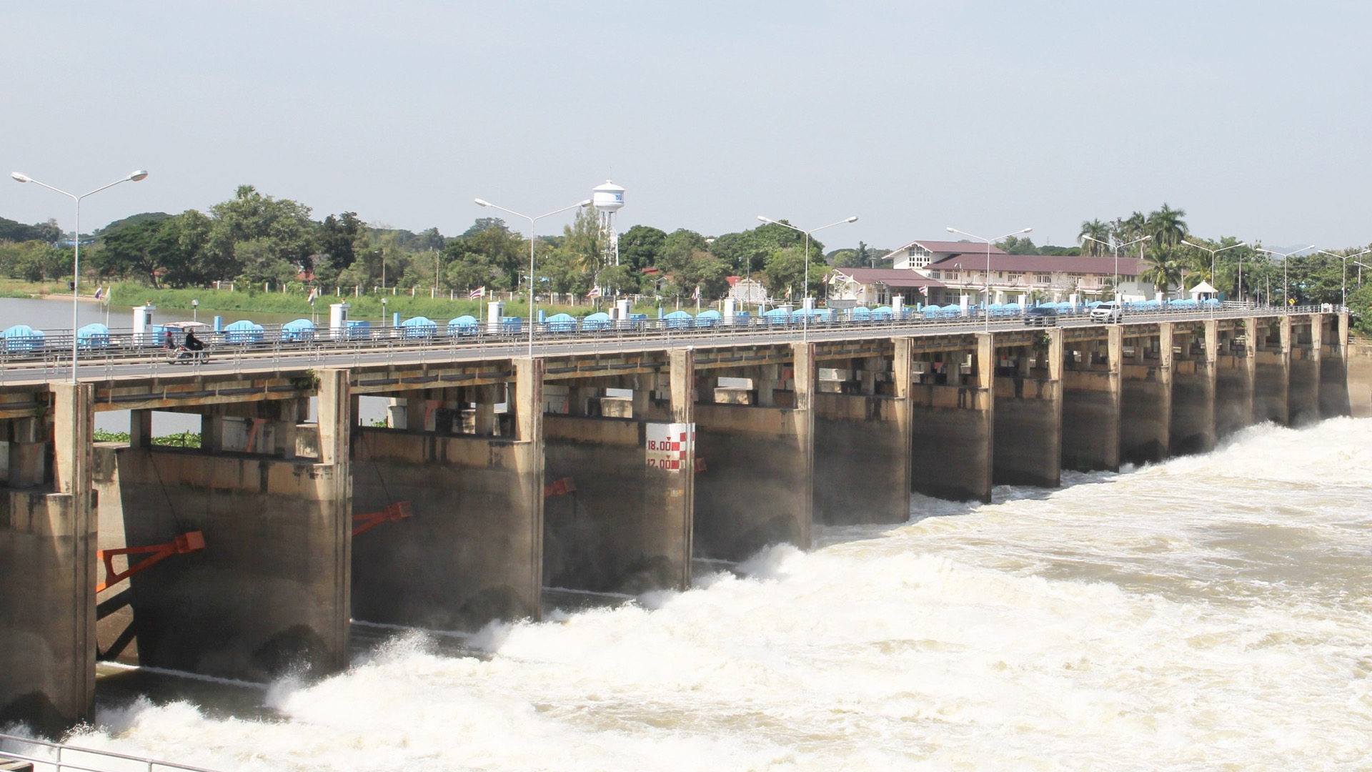 เจ้าพระยาลดลงต่อเนื่อง คาดระบายต่ำกว่า 700 ลบ.ม. ภายใน 1-2 วันนี้ 1 843D3085 A2BC 4F15 B4D5 58385252A2F2
