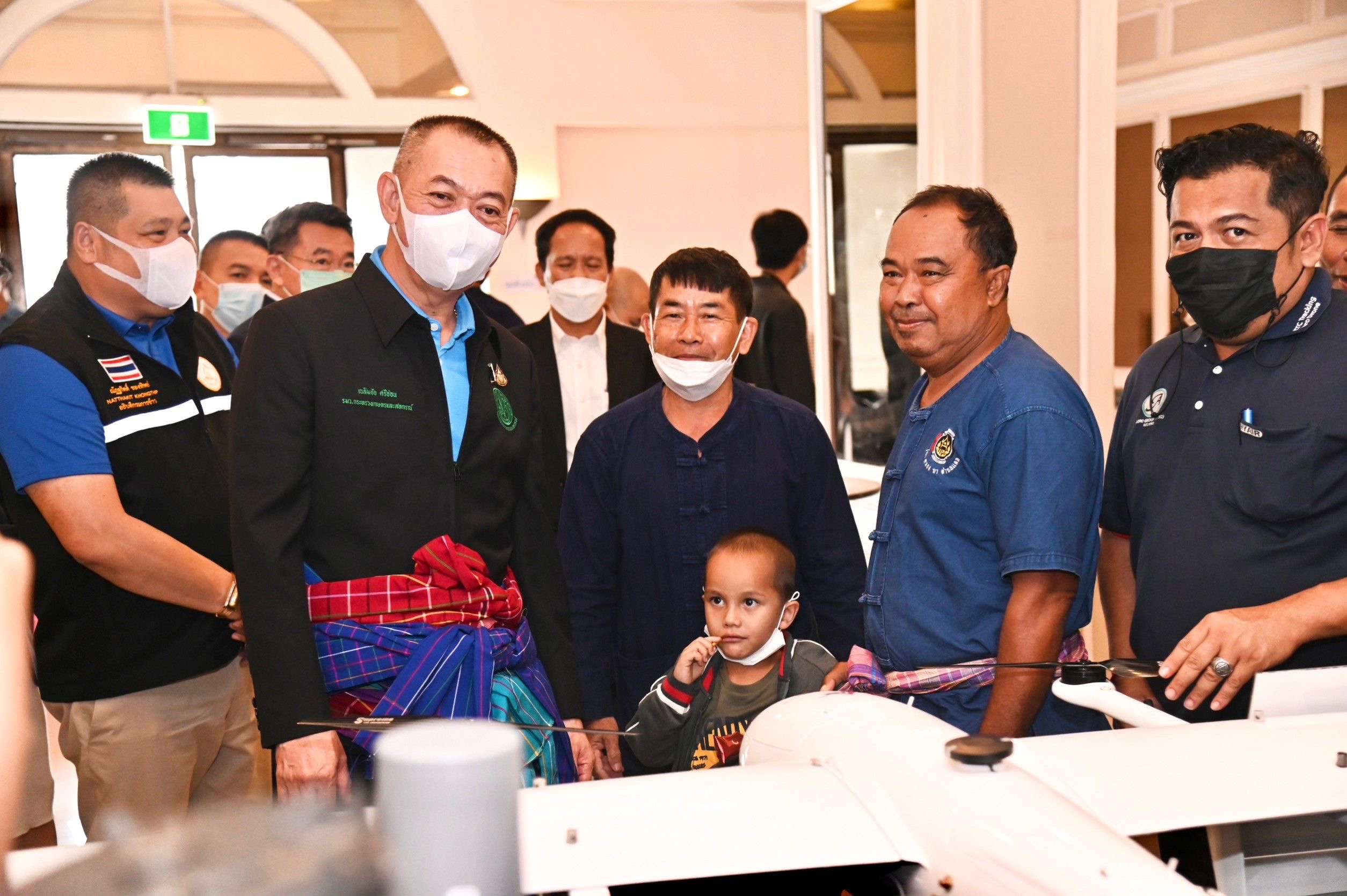 เกษตรฯชูศูนย์ข้าวชุมชนเป็นศูนย์กระจายเมล็ดพันธุ์คุณภาพดีส่งตรงถึงมือชาวนา พร้อมทวงแชมป์ส่งออกข้าวกลับคืนมา 4 BB532F43 2F33 4AEE BDFF 2847828DED39