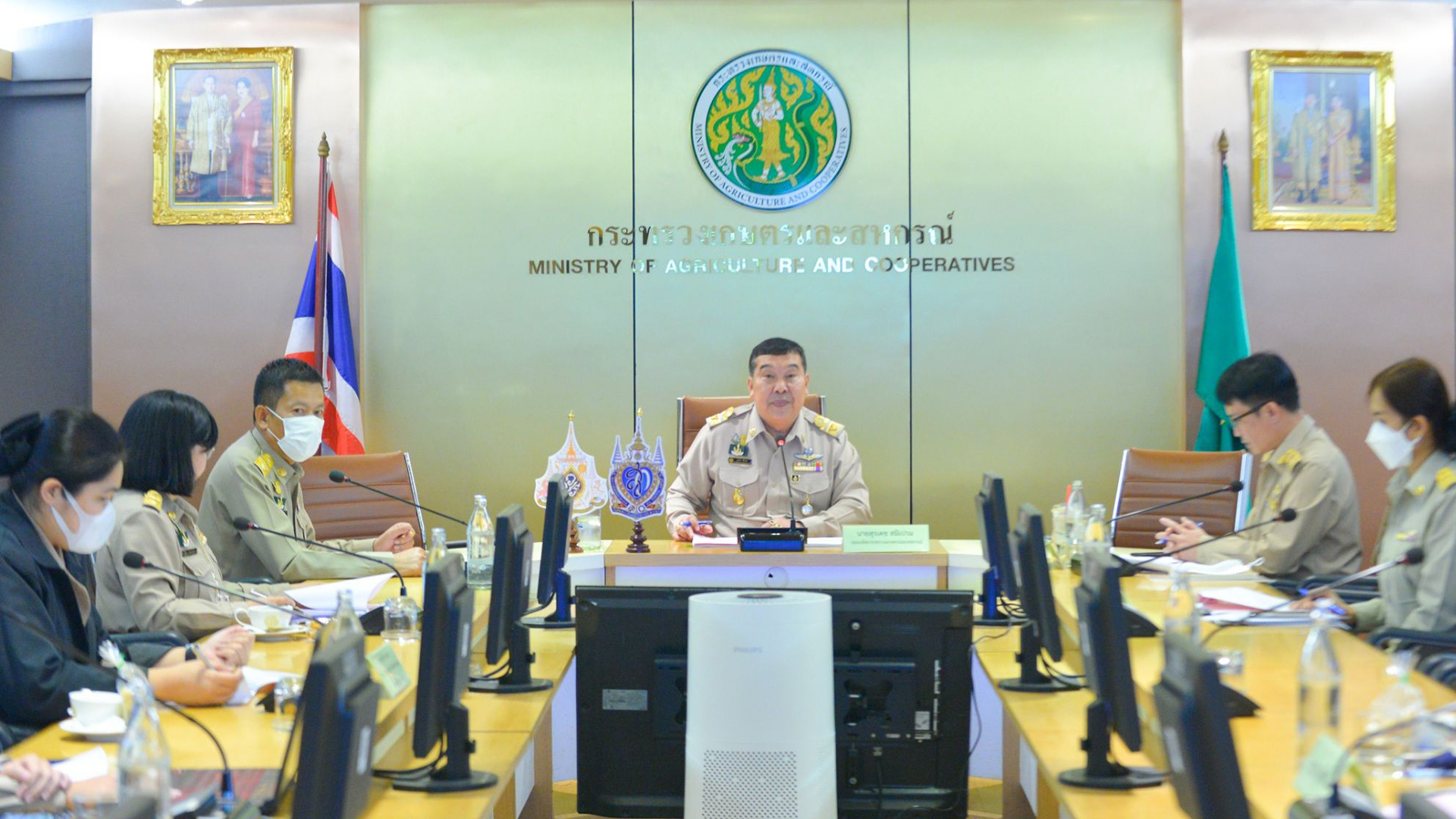 กระทรวงเกษตรฯ ประชุมคัดเลือกเกษตรกร สถาบันเกษตรกร และสหกรณ์ดีเด่นแห่งชาติ ประจำปี 2566 1 เกษตรดีเด่น3