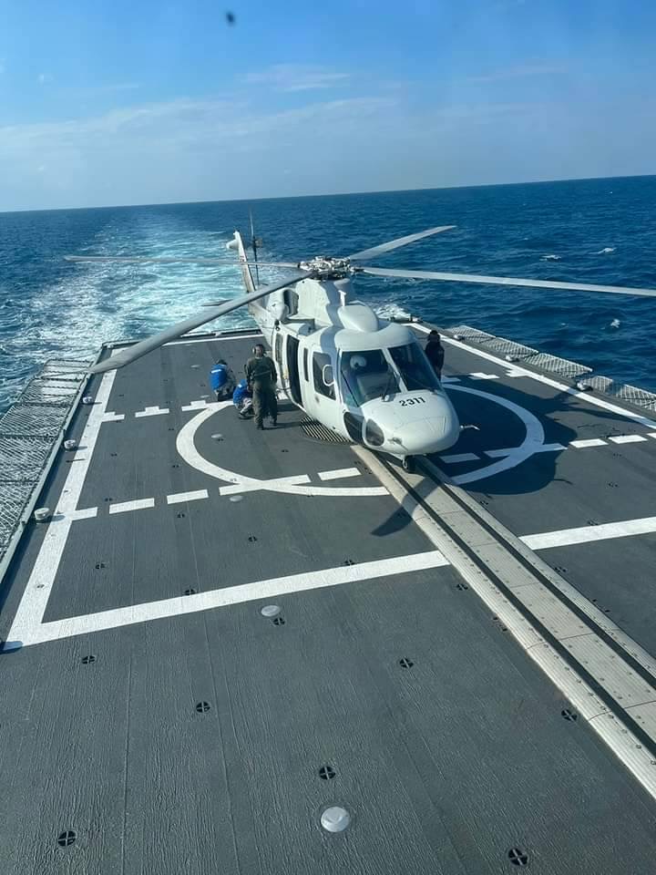 โฆษก ทร.เผยพบร่างผู้เสียชีวิต 1 รายเร่งปูพรมค้นหากำลังพลเรือหลวงสุโขทัยทั้งผิวน้ำและใต้น้ำ ล่าสุดมีรายงานพบเพิ่มอีกอย่างน้อย 3 ศพ 3 FE0C8BDF AB10 4D51 9F30 575A8C6A305C