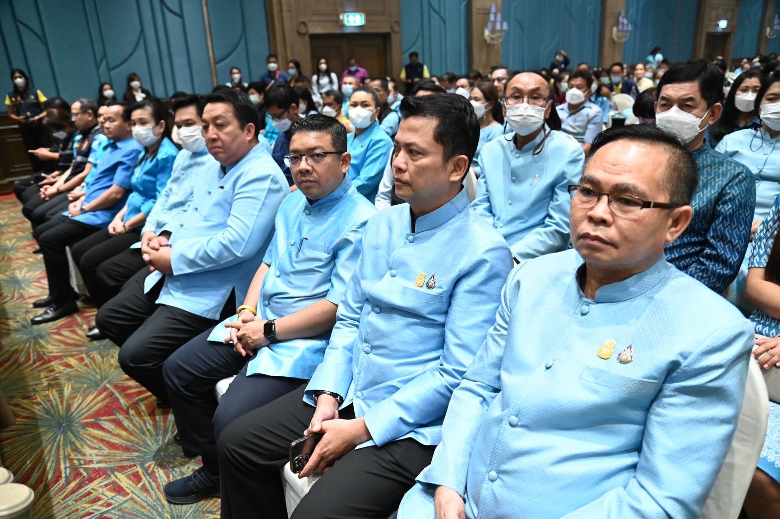 กรมหม่อนไหมเปิดตลาด”เส้นไหม”เชื่อมโยงเกษตรกรผู้ผลิตกับกลุ่มทอผ้าไหม ตามนโยบายตลาดนำการผลิต 5 782A4023 5757 4904 98D0 C65F50C13035