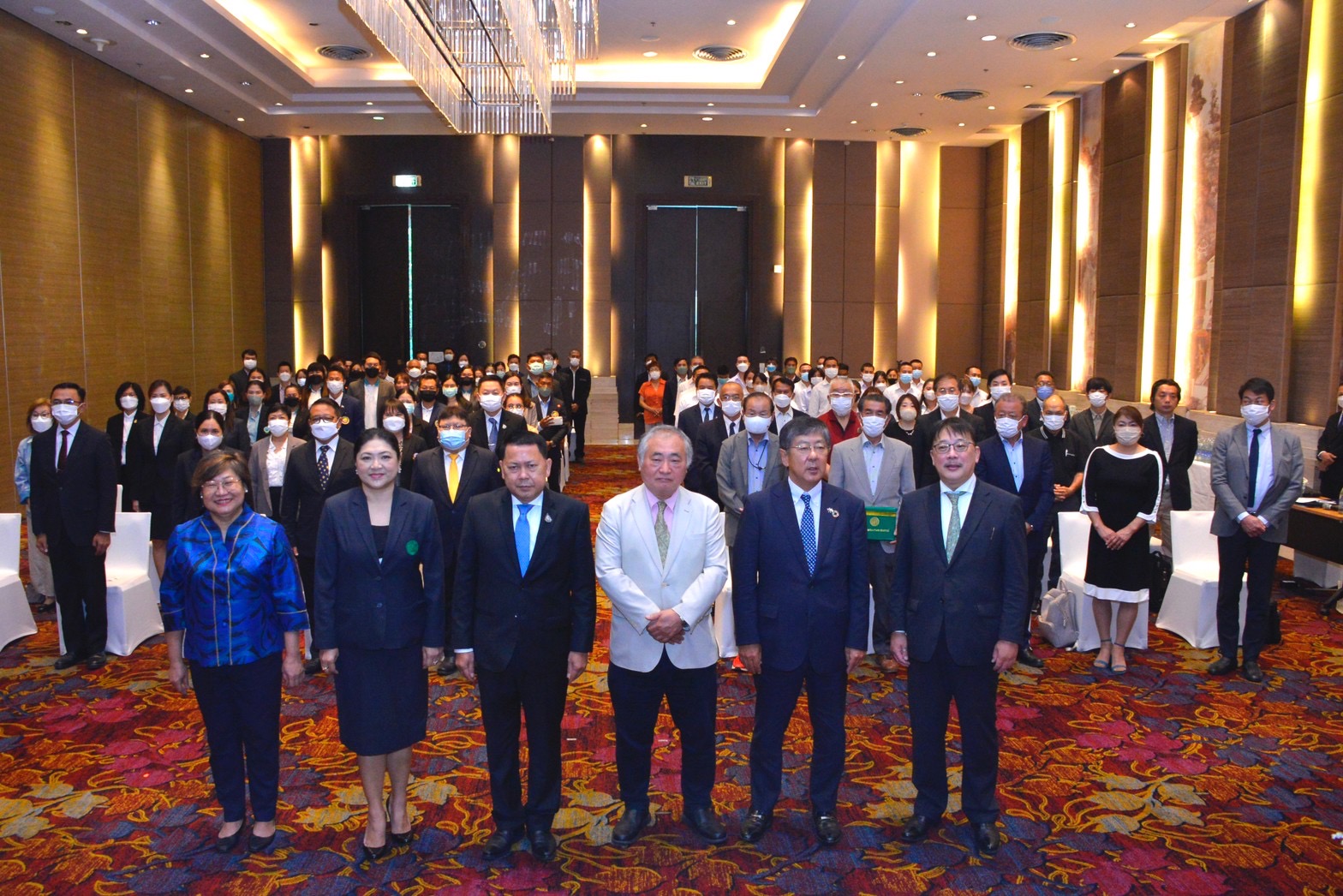 EB3A1712 64EF 4756 8F10 7E077165461F