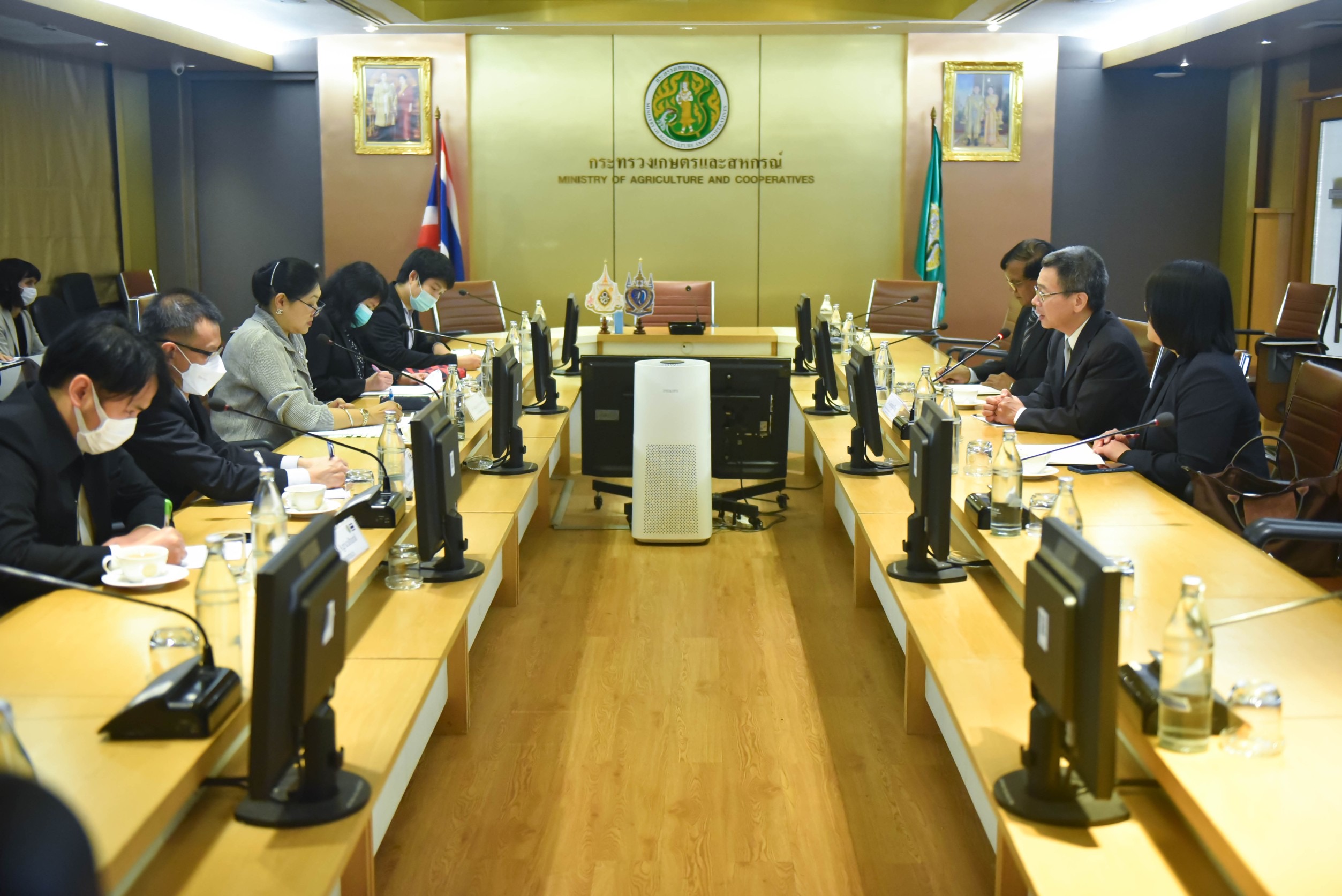 เกษตรฯจับมือ ADB เสริมสร้างหุ้นส่วนพัฒนาภาคเกษตรและอาหารในทุกระดับ มุ่งสร้างภูมิคุ้มกันให้ภาคเกษตร 3 FC441221 715D 4260 9E6A A79D48F03ED1