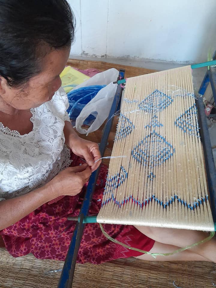 วช.ชูนวัตกรรมผ้าไหมถิ่นอีสานเพิ่มมูลค่าผ้ามัดหมี่ทอมือ ส่งเสริมผลิตภัณฑ์ชุมชน 2 334543103 176061738472323 2108314639399263746 n