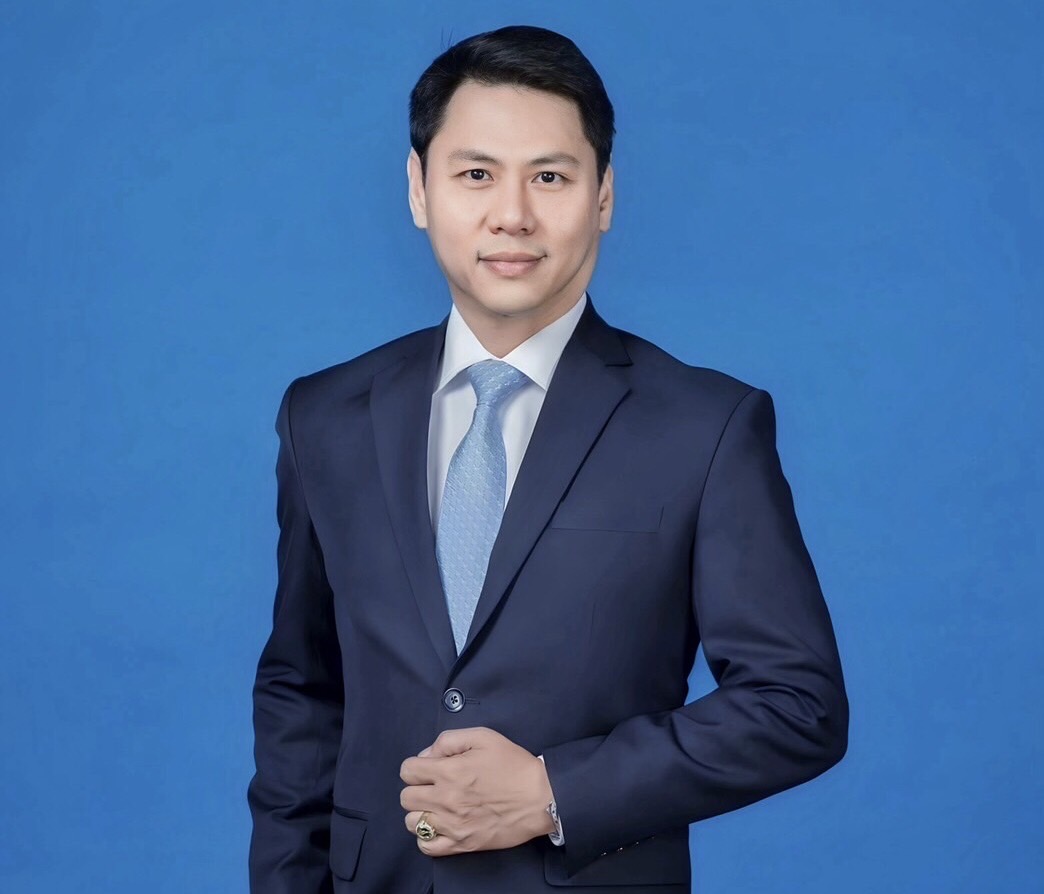 กรมส่งเสริมการเกษตร เตือนเกษตรกรต่อทะเบียนวิสาหกิจชุมชนและเครือข่ายวิสาหกิจชุมชน ประจำปี 2567 ช่วยรักษาสิทธิ์ รับการส่งเสริมและสนับสนุนจากภาครัฐ 2 1 นายกฤษ อุตตมะเวทิน รองอธิบดีกรมส่งเสริมการเกษตร 2 1