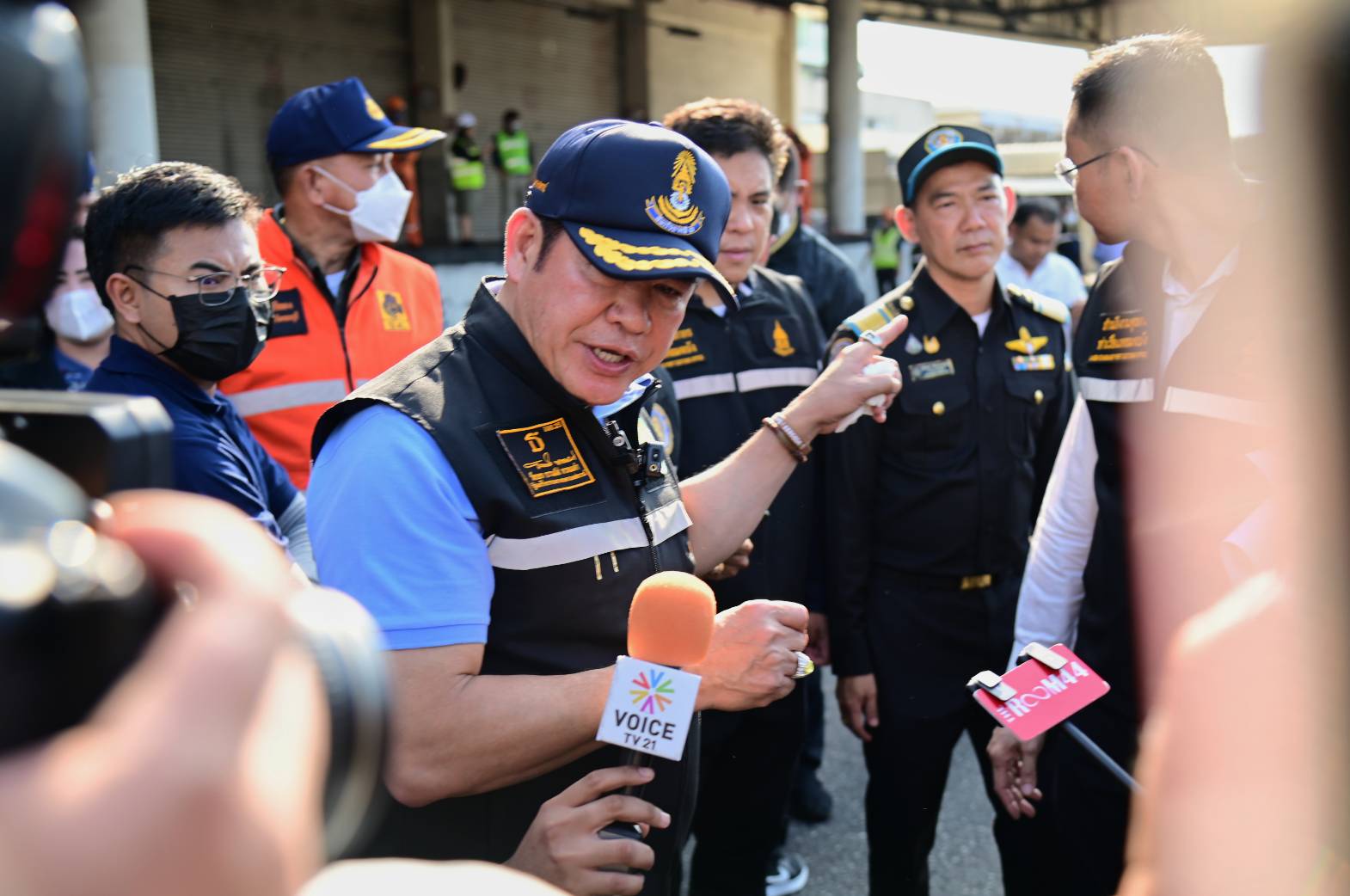 รัฐมนตรีเกษตรฯ นำทีม “พญานาคราช” ตรวจด่านนำเข้าพืช ประมง ปศุสัตว์ ยืนยันโปร่งใส ตรวจสอบได้ทุกขั้นตอน 3 317289