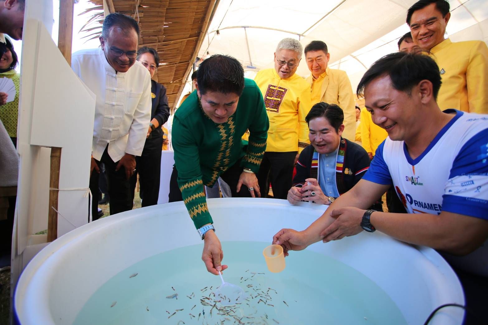 กรมปศุสัตว์ จัดพิธีมอบกรรมสิทธิ์และไถ่ชีวิตโคในโครงการธนาคารโค-กระบือเพื่อเกษตรกรตามพระราชดำริเนื่องในวันชาติและวันพ่อแห่งชาติ 5 ธันวาคม 2566 3 653546