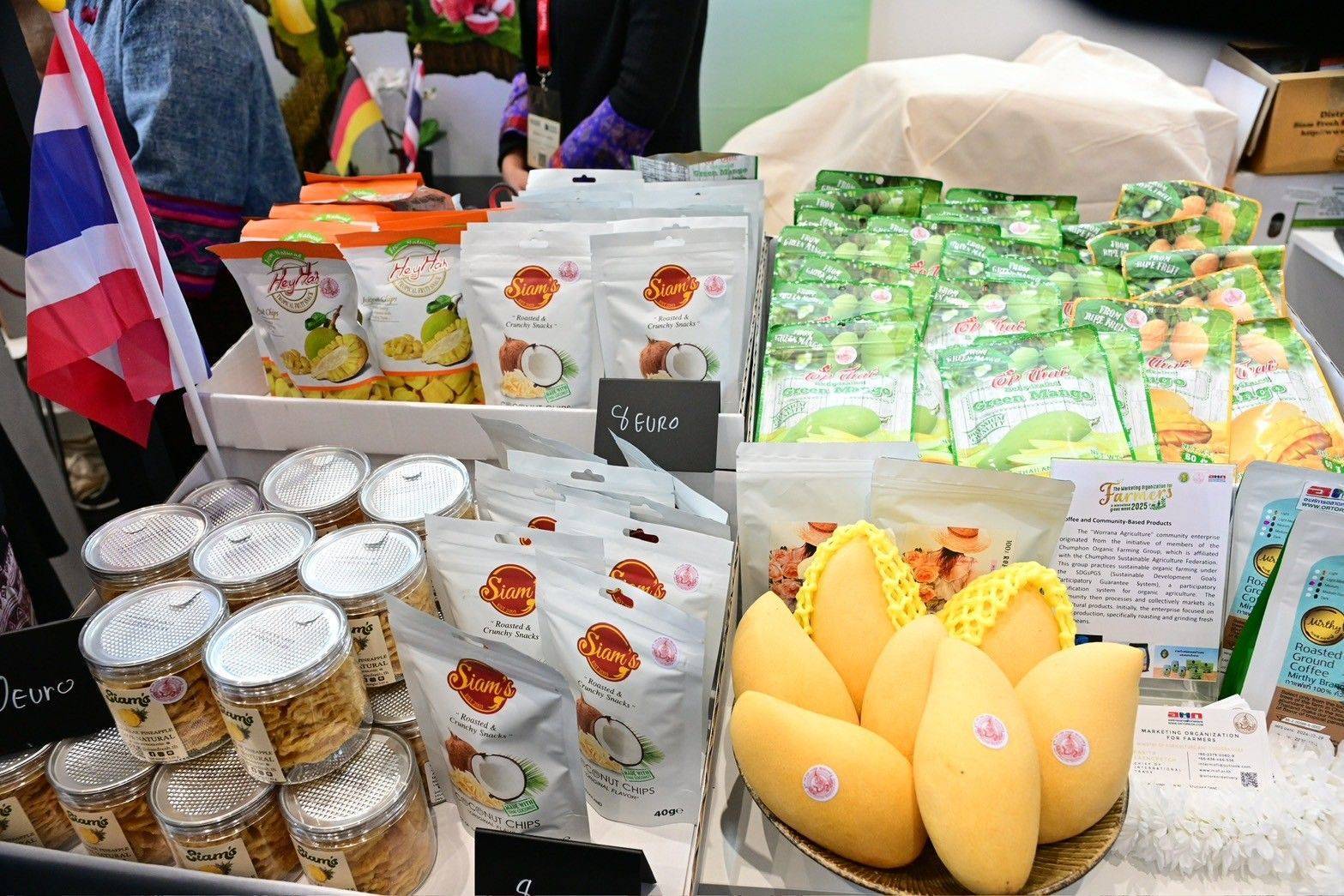 “รมว.นฤมล” เปิดคูหาไทยงาน International Green Week 2025 โชว์ความเป็นเลิศของสินค้าเกษตรไทย ชู “ผำ” ในเมนูบะหมี่กึ่งสำเร็จรูป ดันเป็นซูเปอร์ฟู้ดของโลก 5 1283208