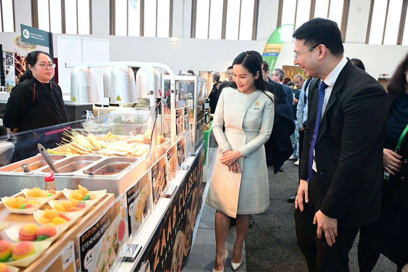 “รมว.นฤมล” เปิดคูหาไทยงาน International Green Week 2025 โชว์ความเป็นเลิศของสินค้าเกษตรไทย ชู “ผำ” ในเมนูบะหมี่กึ่งสำเร็จรูป ดันเป็นซูเปอร์ฟู้ดของโลก 8 1283211