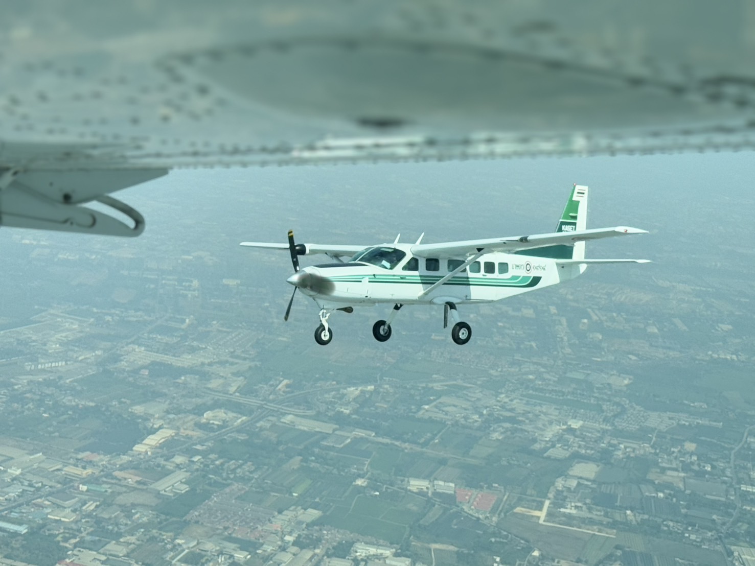 S 225968229