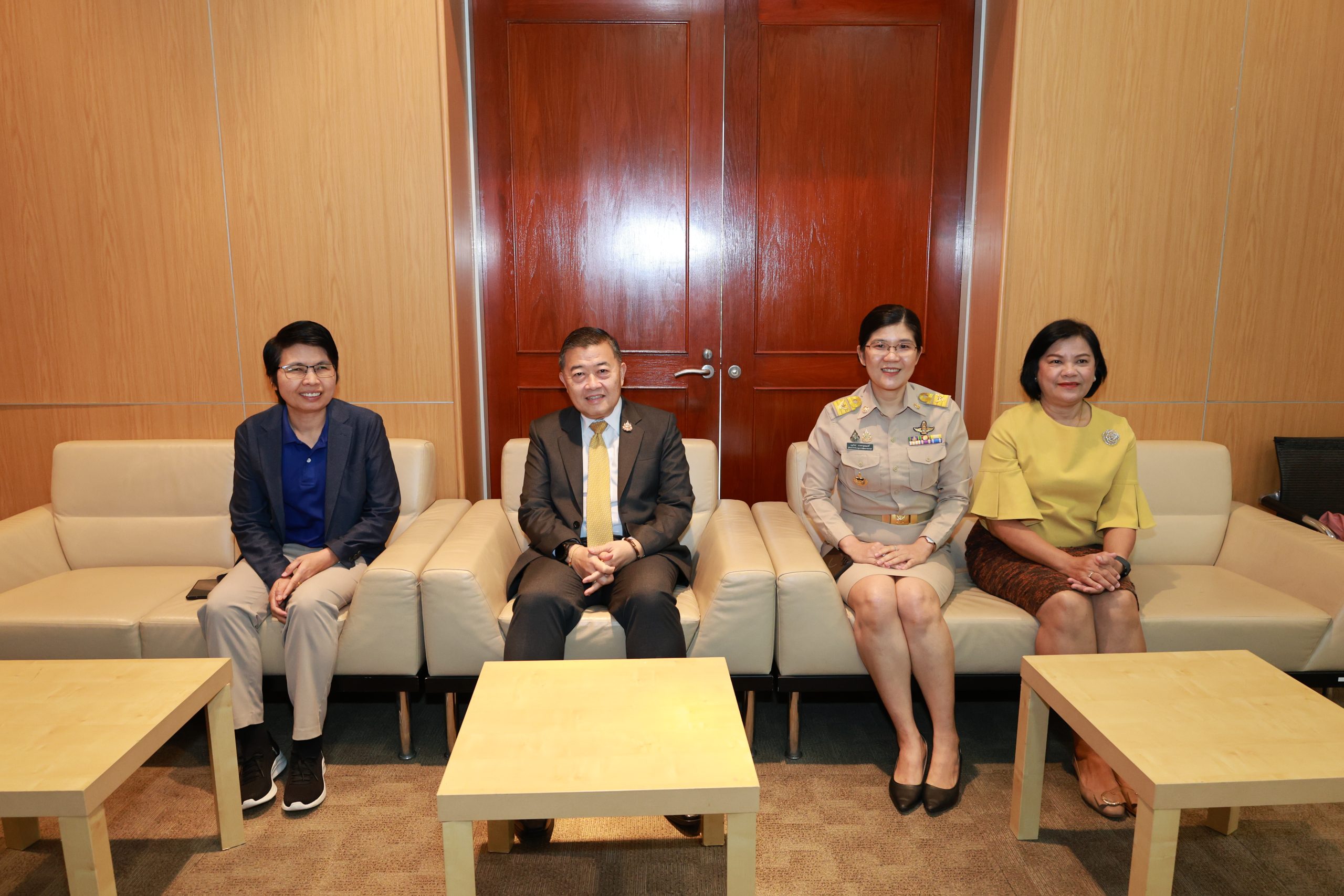 อตส.เป็นประธานเปิดโครงการเสริมสร้างความเข้มแข็งให้กับสหกรณ์ภายใต้โครงการบ้านมั่นคง หลักสูตร 2 การจัดทำบัญชีสหกรณ์ 3 904742 scaled