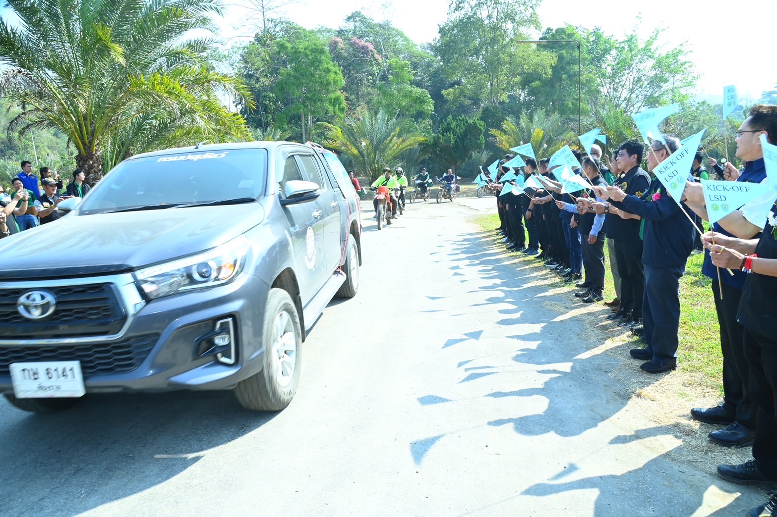 ก.เกษตรฯ Kick Off รณรงค์ฉีดวัคซีน ‘โรคลัมปี สกิน’ 7.8 ล้านโดส ป้องกันการระบาด ลดความสูญเสีย สร้างความเชื่อมั่นในสินค้าปศุสัตว์ให้กับประเทศคู่ค้า 10 S 13525106