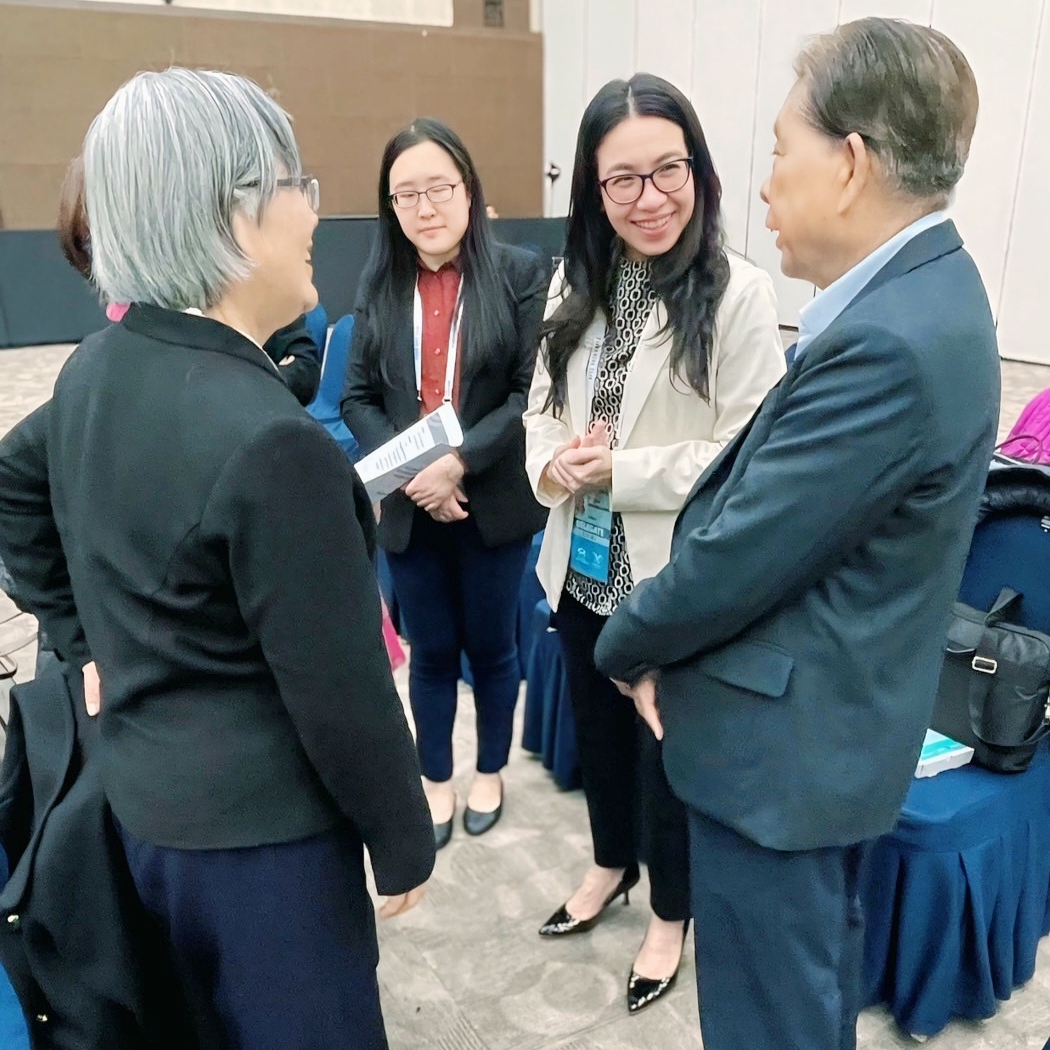 สศก. ร่วมเวที PPFS ณ สาธารณรัฐเกาหลี ผลักดันความมั่นคงอาหารภายใต้เอเปค พร้อมชูแผนรับมือสภาพภูมิอากาศ นโยบายประกันภัยพืชผลและการขึ้นทะเบียนผู้ให้บริการเครื่องจักรกลทางการเกษตร เพื่อสร้างโอกาสให้เกษตรกร 12 1394233 0