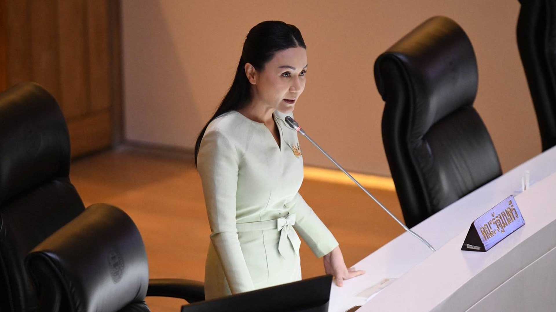 “รมว.นฤมล” เสนอรัฐสภาฯ พิจารณาข้อบังคับความปลอดภัยอาหารอาเซียน ลดมาตรการทางการค้า หนุนส่งอาหารไทยขยายตลาดอาเซียน ก่อนที่ประชุมฯ ลงมติเห็นชอบ 1 นฤมลเสนอรัฐสภาฯ3