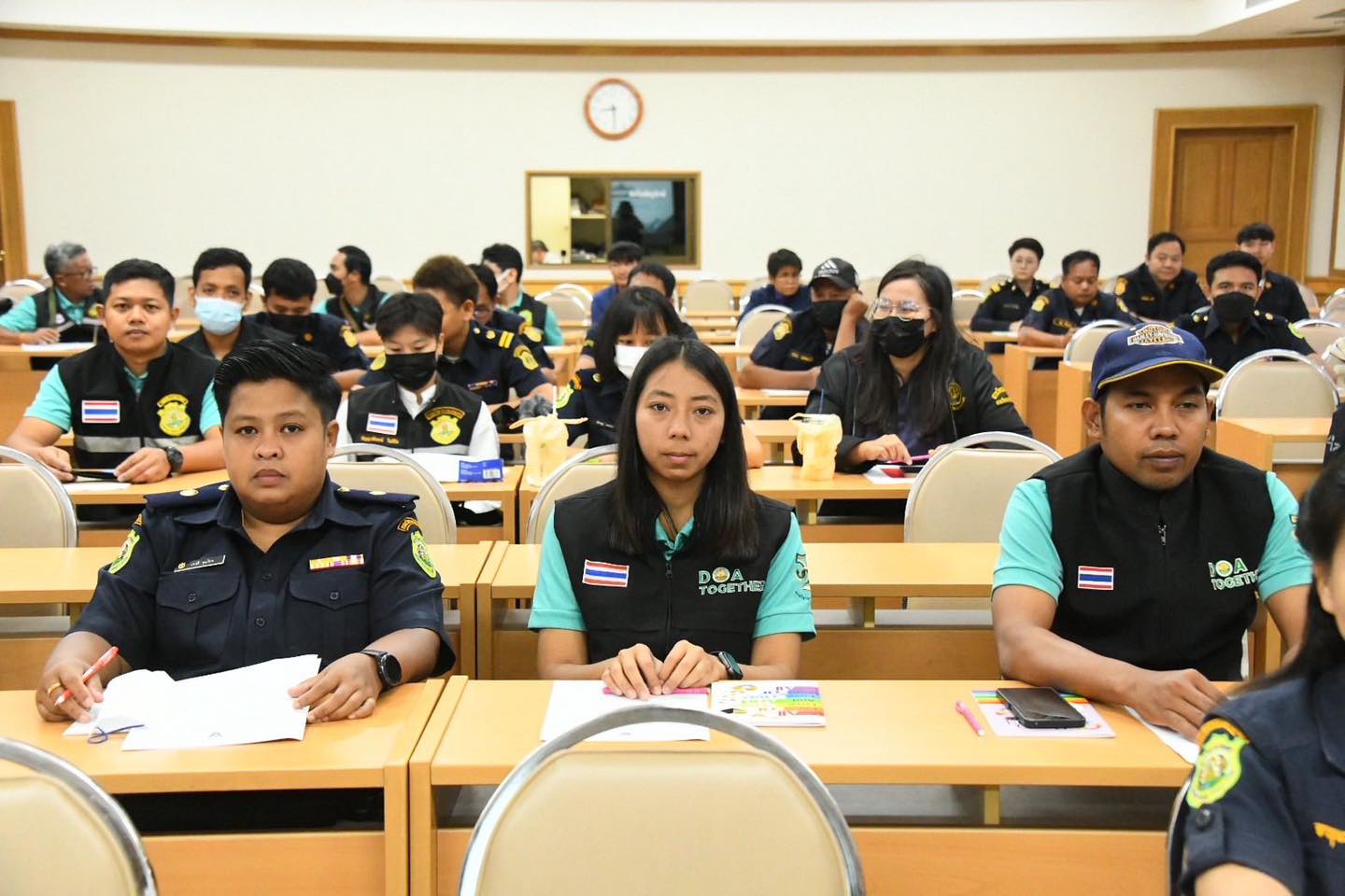 กวก. ติวเข้มสารวัตรเกษตรทั่วประเทศขับเคลื่อนปุ๋ยและชีวภัณฑ์ ย้ำผลิตปุ๋ยปลอมโทษจำคุกสูงถึง 15 ปี ปรับสูงสุด 2 ล้านบาท 7 50