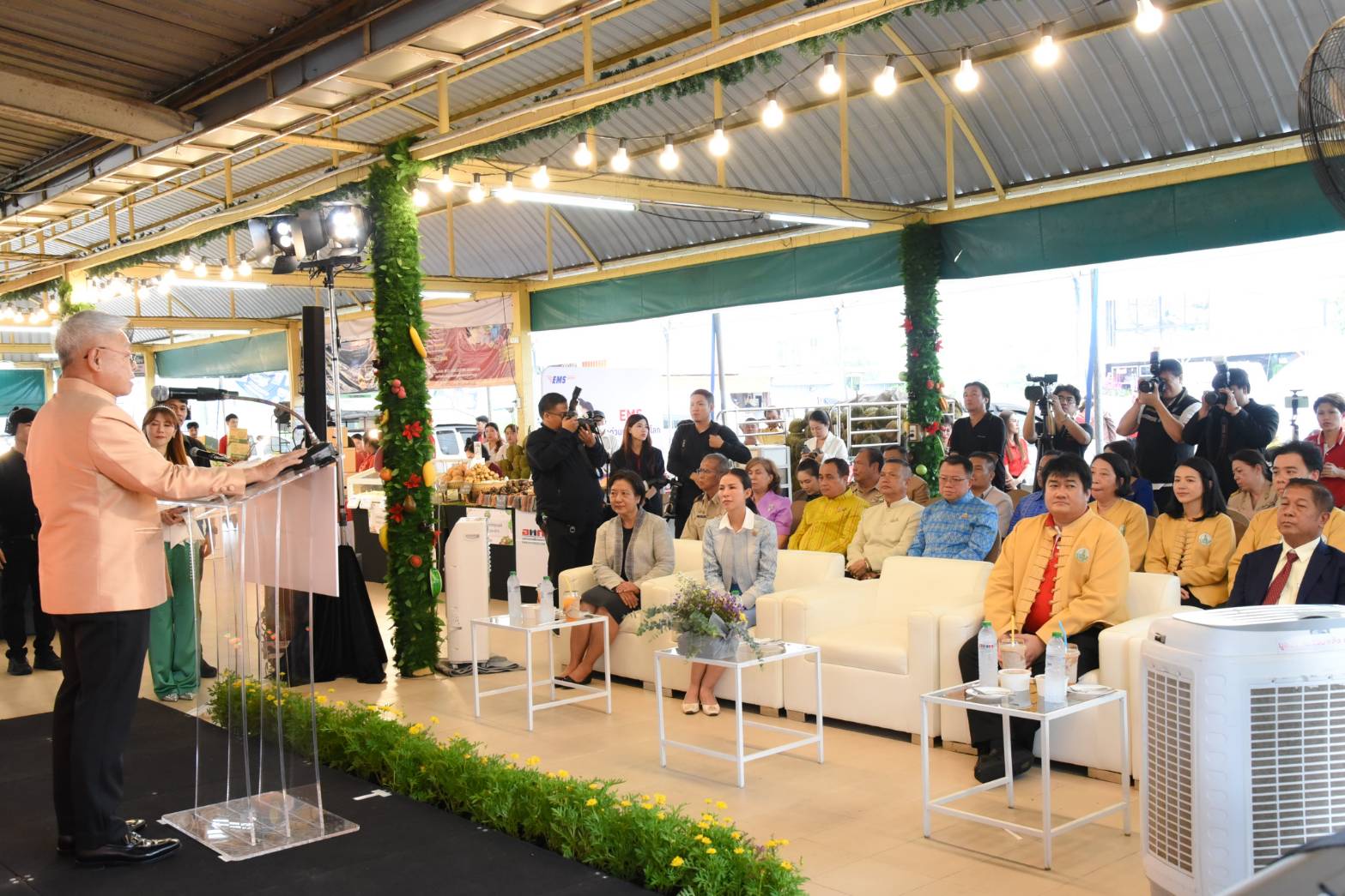 อ.ต.ก. จัดงาน “มหานครผลไม้ไทยภาคตะวันออก” เพื่อเพิ่มช่องทางตลาด กระจายผลผลิตทั้งช่องทางOffline และช่องทาง E-commerce 2 83956