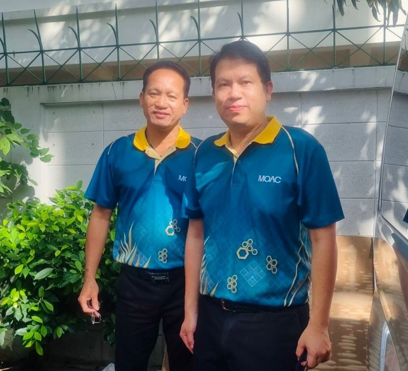 เกษตรร่วมปลูกต้นไม้ เนื่องใน 986811