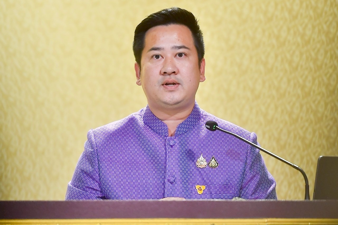 สินค้าเกษตรไทยยังได้รับความนิยม สามารถสร้างรายได้ต่อเนื่อง ส่งออกในตลาดโลกและอาเซียน ปี 2568 แค่ 3 เดือนแรก(ม.ค. - มี.ค.) มูลค่าการส่งออกพุ่งกว่าแสนล้านบาท ข้าว น้ำตาล น้ำอัดลม ยอดสูงสุด 2 IMG 96467 20250517104330000000