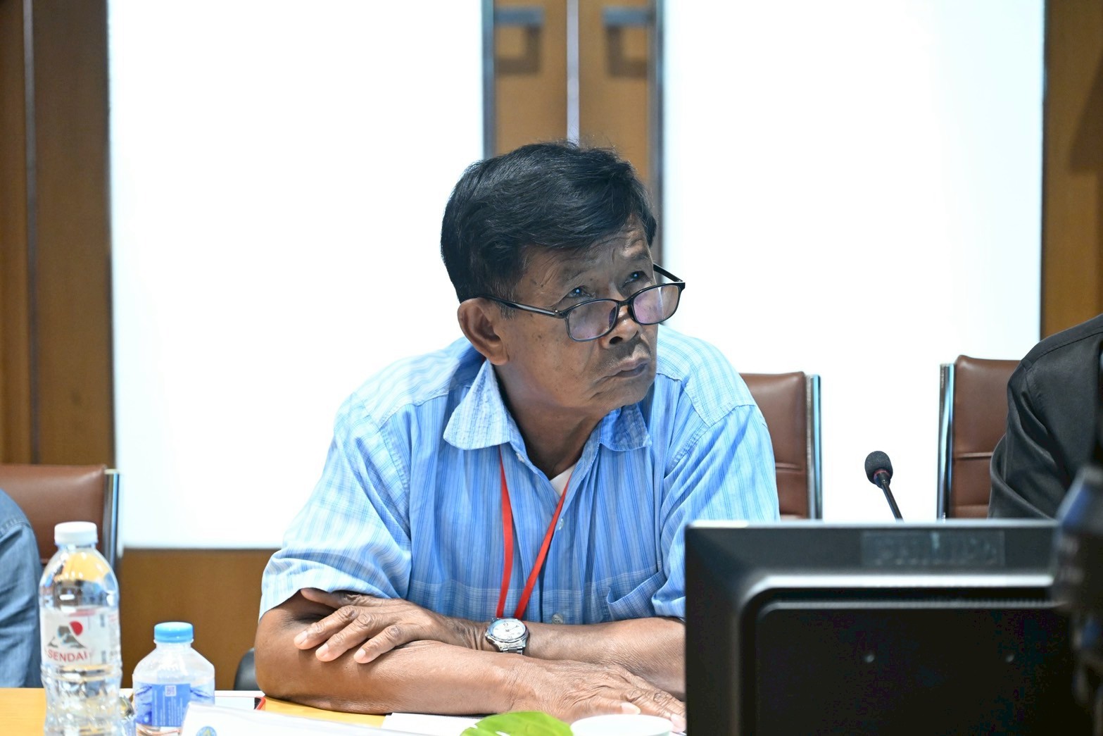 คณะอนุกรรมการกำกับติดตามการแก้ไขปัญหาของสมัชชาเกษตรกรภาคอีสานและสมาพันธ์เกษตรกรอีสาน เห็นชอบหลักเกณฑ์กำหนดราคาค่าชดเชย เร่งเยียวยาเกษตรกรที่ได้รับผลกระทบจากโครงการชลประทาน 11 LINE ALBUM 15568 250515 18