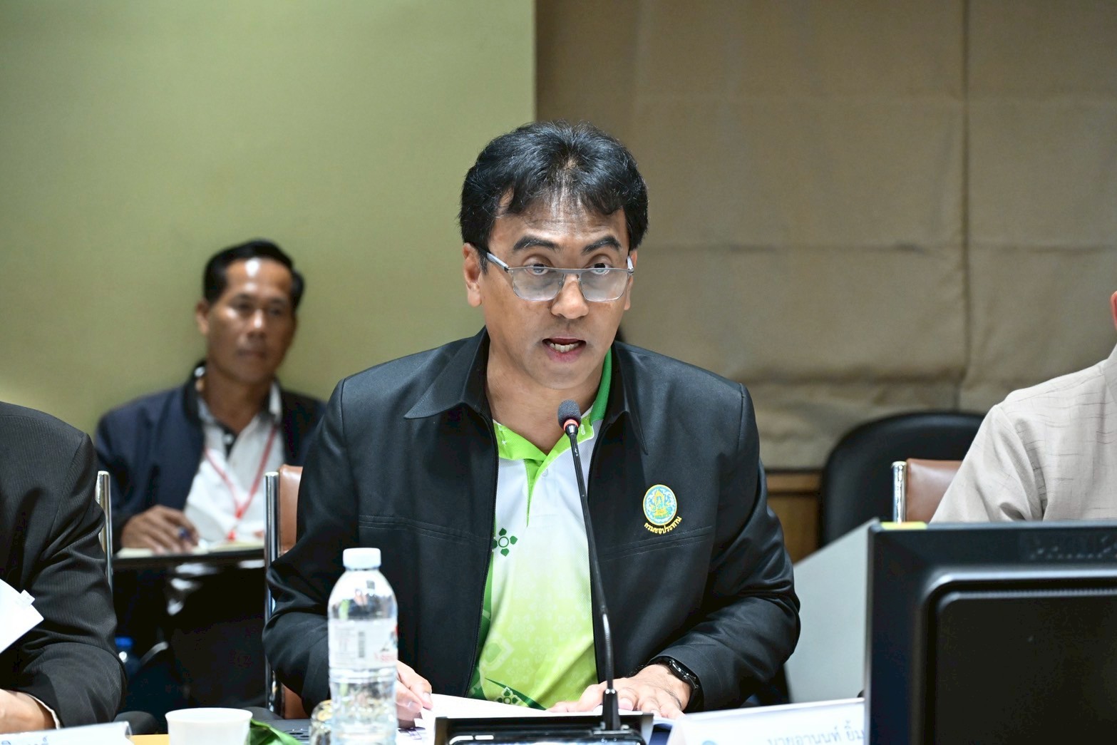 คณะอนุกรรมการกำกับติดตามการแก้ไขปัญหาของสมัชชาเกษตรกรภาคอีสานและสมาพันธ์เกษตรกรอีสาน เห็นชอบหลักเกณฑ์กำหนดราคาค่าชดเชย เร่งเยียวยาเกษตรกรที่ได้รับผลกระทบจากโครงการชลประทาน 7 LINE ALBUM 15568 250515 37