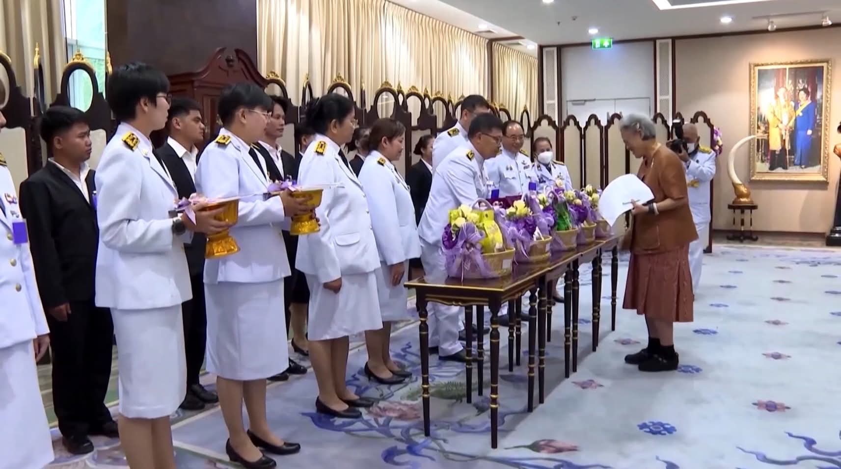 ม.แม่โจ้ ทูลเกล้าฯถวายเมล็ดพันธุ์ข้าว แด่ สมเด็จพระกนิษฐาธิราชเจ้า กรมสมเด็จพระเทพรัตนราชสุดาฯ สยามบรมราชกุมารี 3 S 12853270