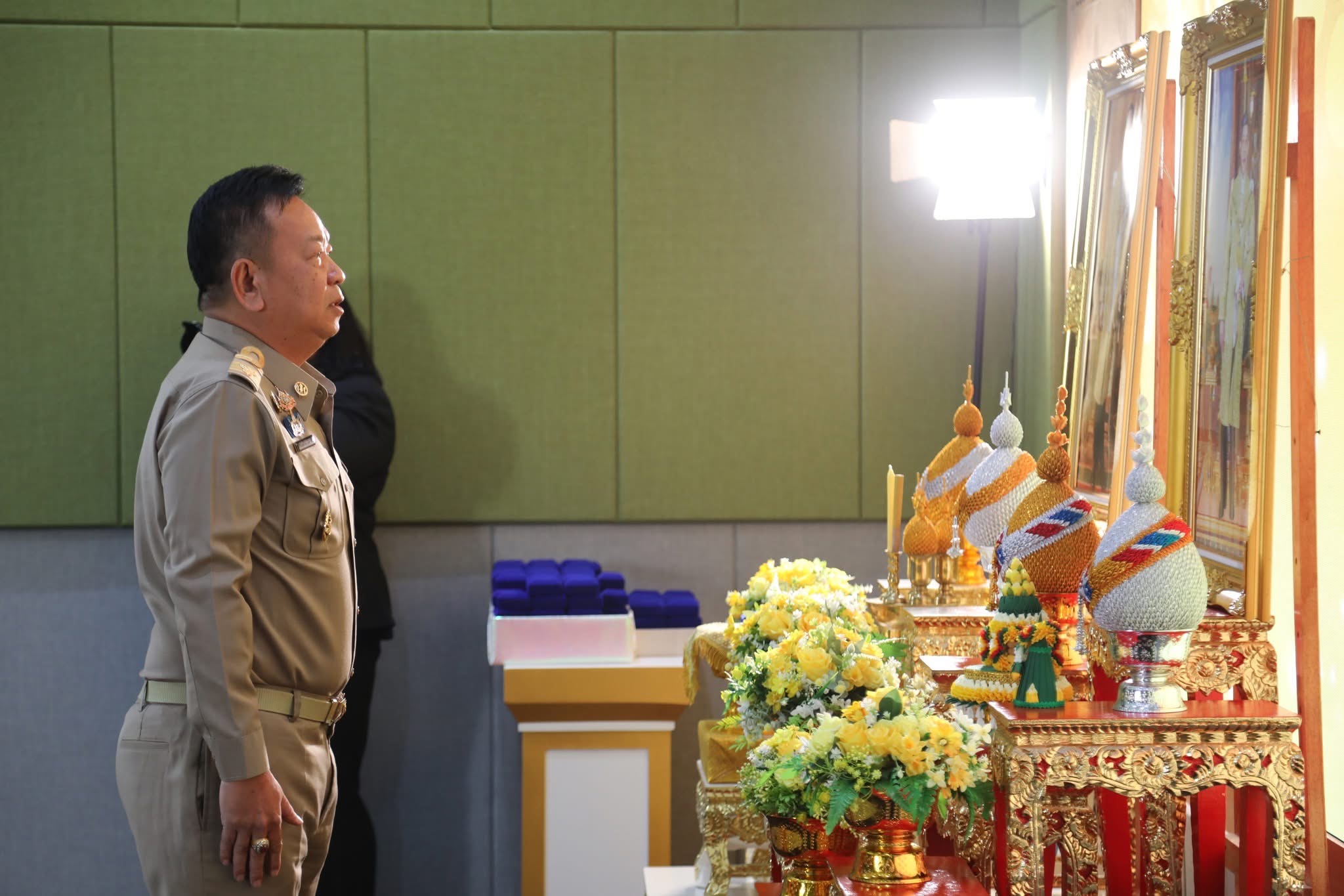 ฝนหลวงฯ จัดพิธีรับมอบปีกฝนหลวงพิเศษ ประจำปี 2568 เชิดชูเกียรติผู้ทำคุณประโยชน์ให้กับโครงการพระราชดำริฝนหลวง และภารกิจของกรมฝนหลวงและการบินเกษตร 2 S 13664259