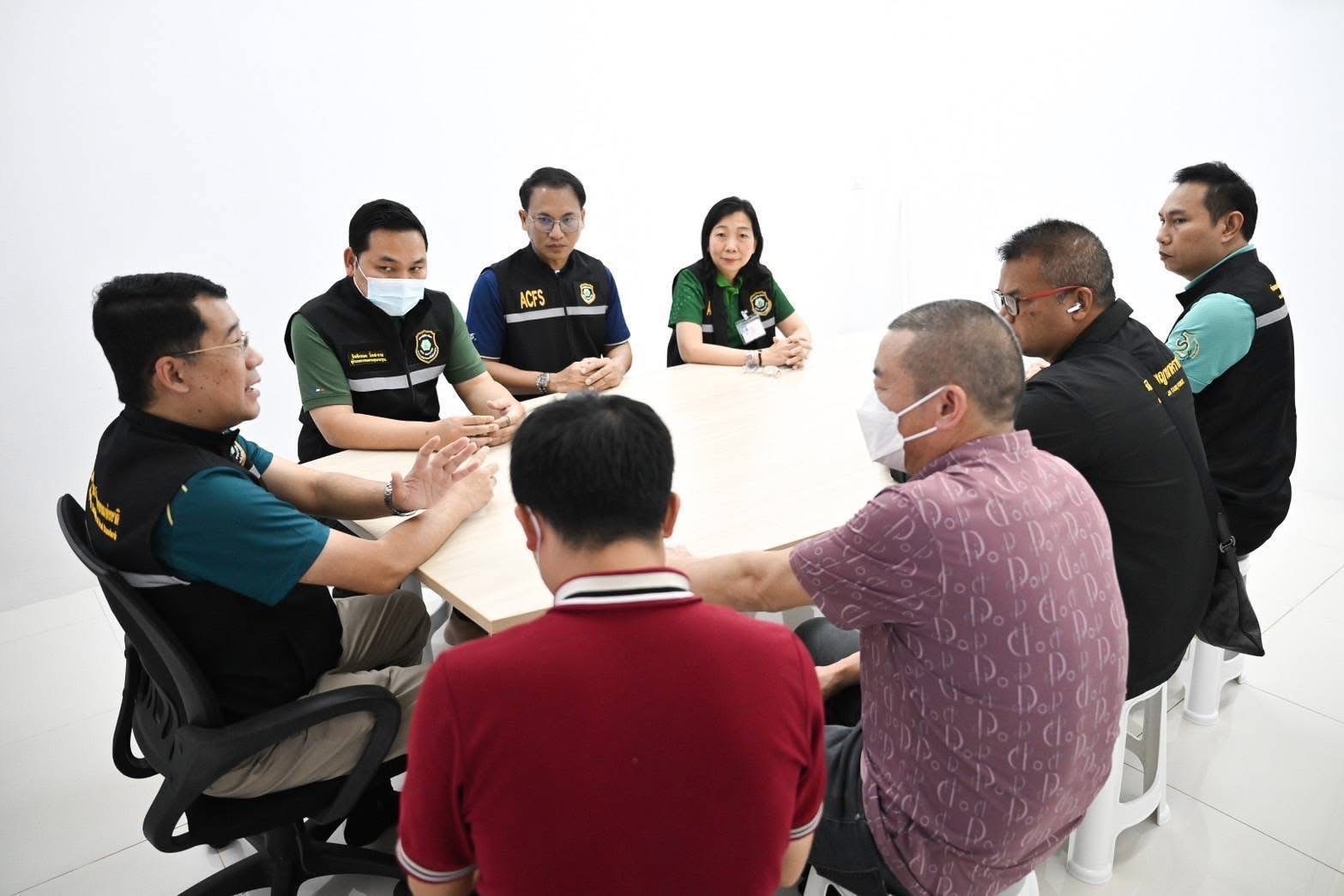 ด่วน “ฉก.พญานาคราช” พร้อมหน่วยงานที่เกี่ยวข้องร่วมลงพื้นที่สุ่มตรวจทุเรียนแช่เยือกแข็งในพื้นที่จังหวัดระยองอย่างเข้มข้น 7 S 13713416