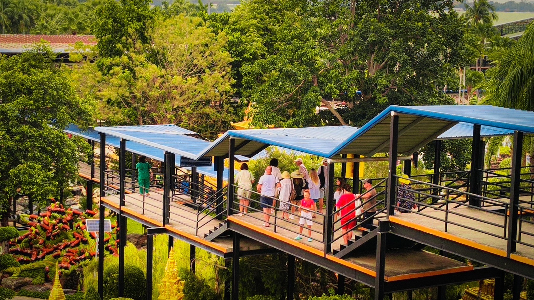 เที่ยวฟรีทั้งครอบครัว สวนนงนุชพัทยา จัดใหญ่ไฟกระพริบโปรสุดพิเศษ “ซื้อ 1 แถม 1”ตลอดเดือนมิถุนายน 2568 เท่านั้น 4 S 5022792