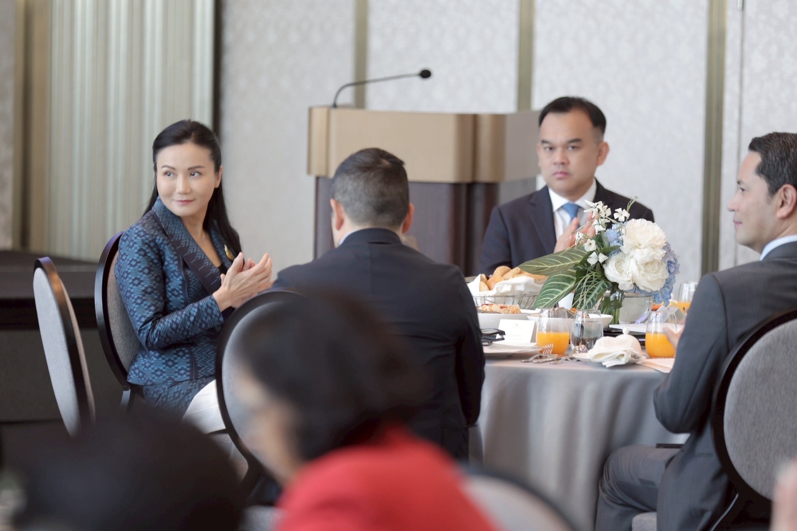 รมว.นฤมล ประกาศจุดแข็งภาคการเกษตรไทย มุ่งผลักดันระบบอาหารปล่อยคาร์บอนต่ำ บนเวทีประชุมระดับภูมิภาค First Movers Coalition โดย World Economic Forum 4 S 8446004 0