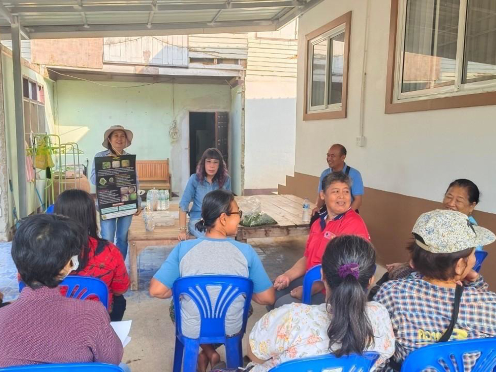 กรมวิชาการเกษตร ถ่ายทอดเทคโนโลยี ผลิต“แหนแดง”เชิงพาณิชย์ สร้างอาชีพ เพิ่มรายได้สู่ 2 วิสาหกิจชุมชนเมือง 2 แคว 3 01 1