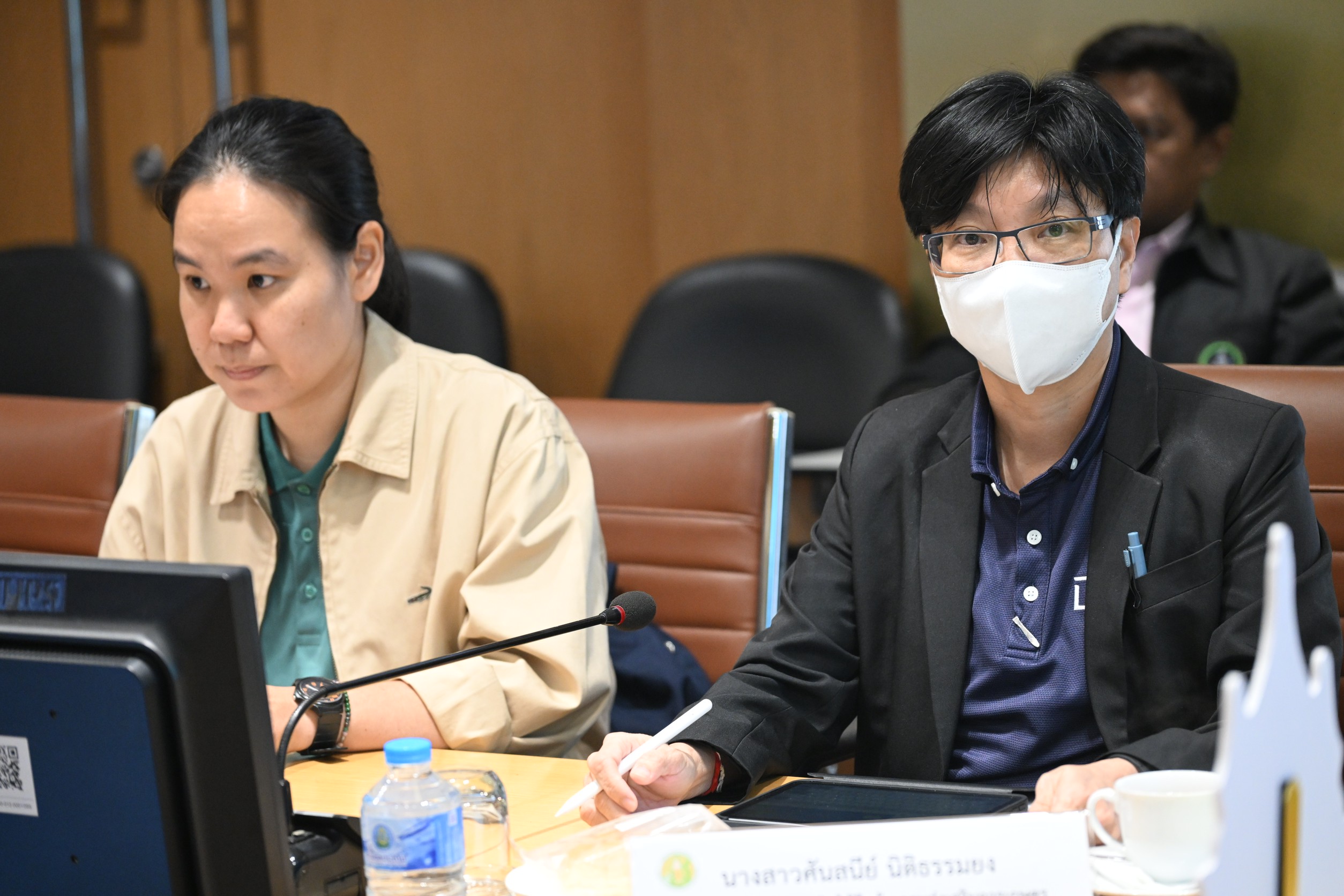 รองปลัดเกษตรฯ ดึงหน่วยงานในสังกัดหารือปัญหาหนอนหัวดำทำลายต้นมะพร้าว พร้อมหาแนวทางแก้ปัญหาการส่งออกกะทิไทย 4 05 2