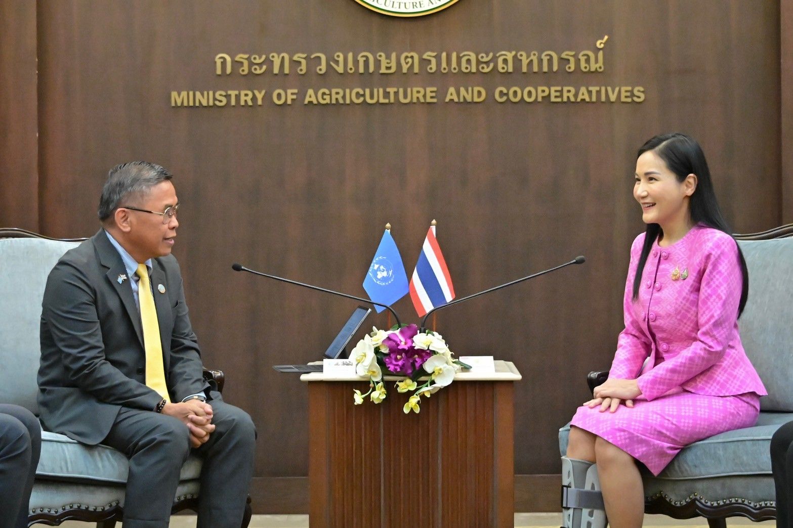 รมว.นฤมล ให้การต้อนรับผู้ช่วยผู้อำนวยการใหญ่ FAO คนใหม่ พร้อมสานต่อความร่วมมือด้านเกษตรและอาหารที่ยั่งยืน มุ่งเพิ่มขีดความสามารถเกษตรกรไทย 3 1260591 0