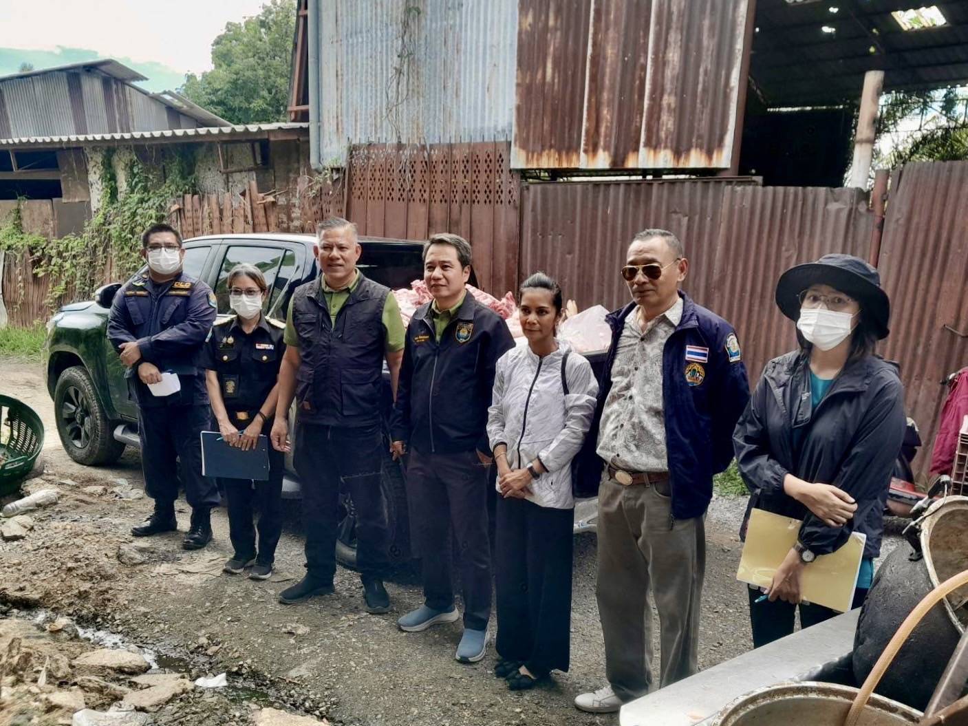 จับโรงเชือดเถื่อนกลางเมืองนครสวรรค์ ยึดซากสุกรกว่า 700 กก. 5 301047