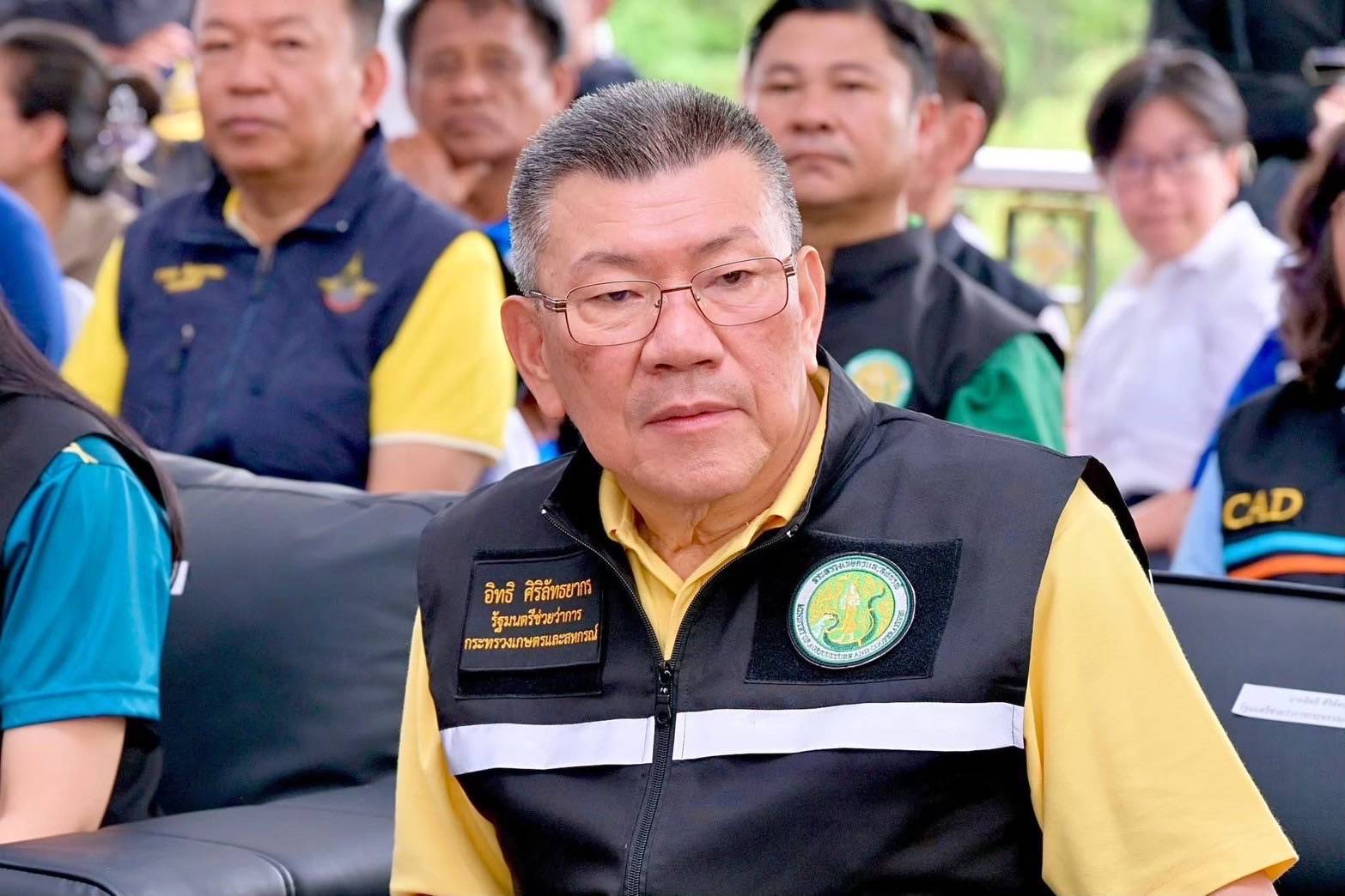 บุกโกดังบางขุนเทียน ลอบขายอาหารสัตว์เลี้ยงเถื่อนออนไลน์ 59 รายการ มูลค่ากว่า 5.9 ล้านบาท 3 304087