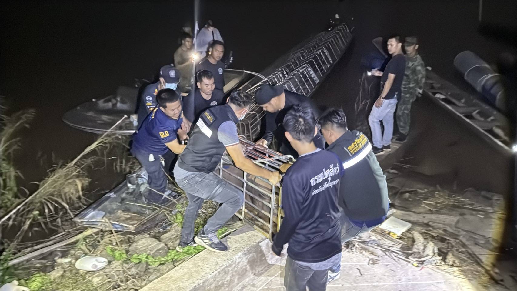 “ฉก.พญานาคราช” จับหมูและแพะเถื่อนในจังหวัดมุกดาหาร 4 3467199