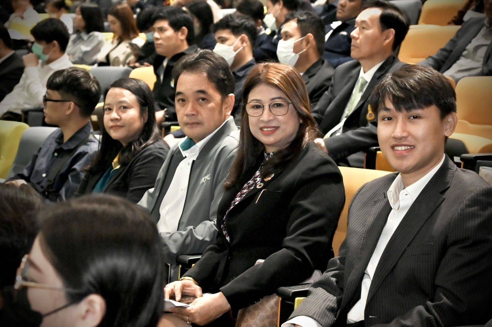 กรมประมง คว้ารางวัล GDCC GOV Cloud 2568 พัฒนาระบบ“การออกใบอนุญาตประมงพื้นบ้าน” ยกระดับบริการเศรษฐกิจสู่ยุคดิจิทัล 6 462182