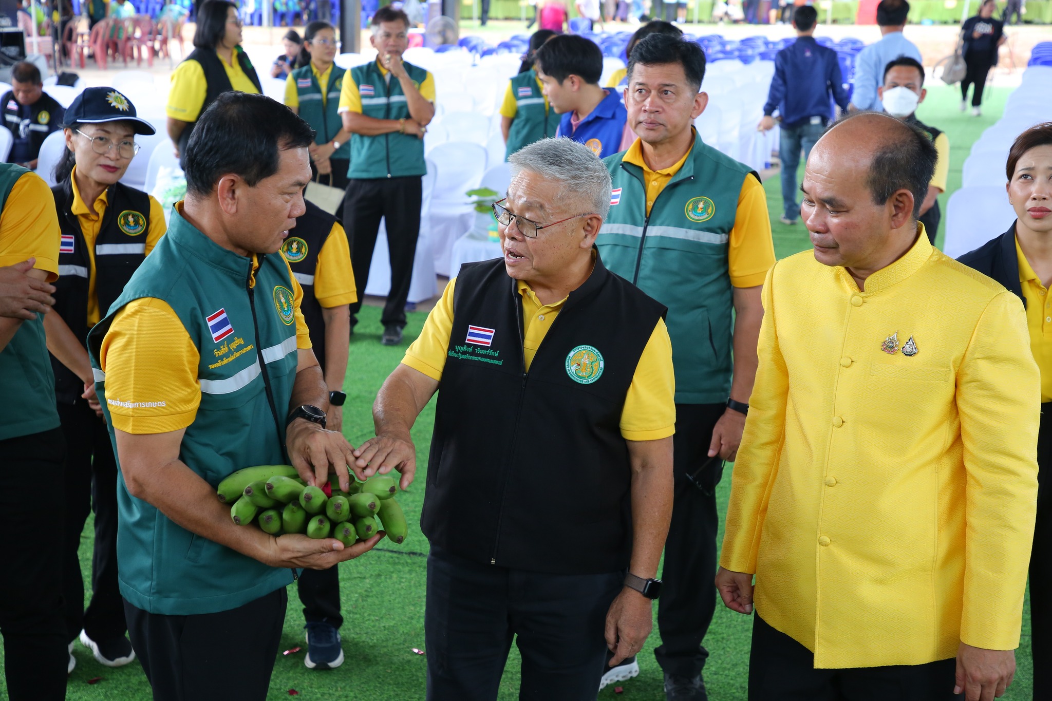 กระทรวงเกษตรฯ จัดใหญ่ Field Day กล้วยหอมทองอุบลฯ เตรียมความพร้อมเกษตรกร 4 จังหวัดอีสานใต้ สู่ฤดูกาลผลิตใหม่ 4 505930067 1083423850560246 1998850413998781547 n