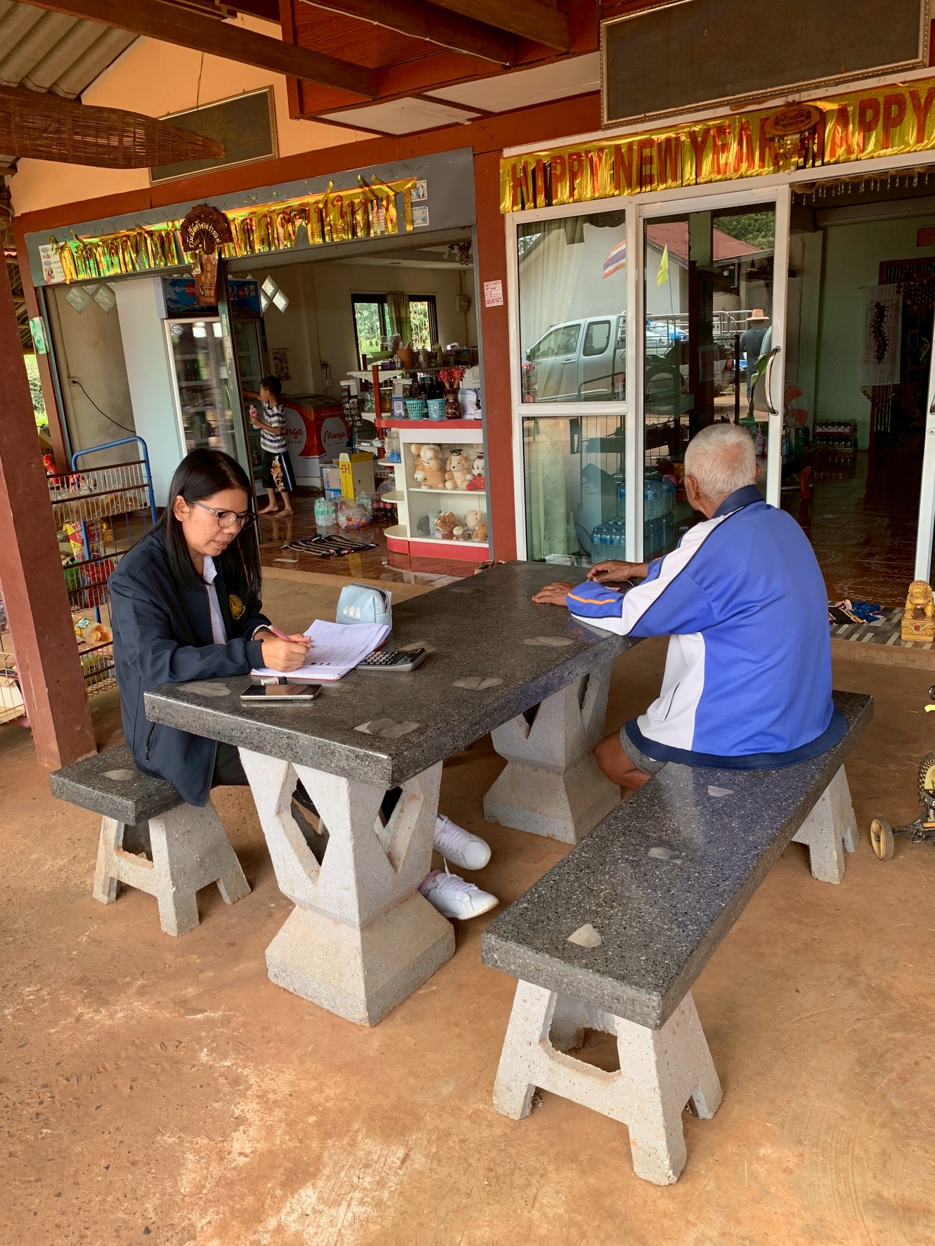 สศท.5 ชูผลสำเร็จ “กลุ่มปลูกกล้วยหอมทองเพื่อการส่งออกหนองบัวแดง” จ.ชัยภูมิ ผลิตกล้วยหอมทอง GI ส่งออก สร้างรายได้กลุ่มกว่าปีละ 36 ล้านบาท 7 54AED18D 8970 4FB4 AA25 5636EB1B2960 0