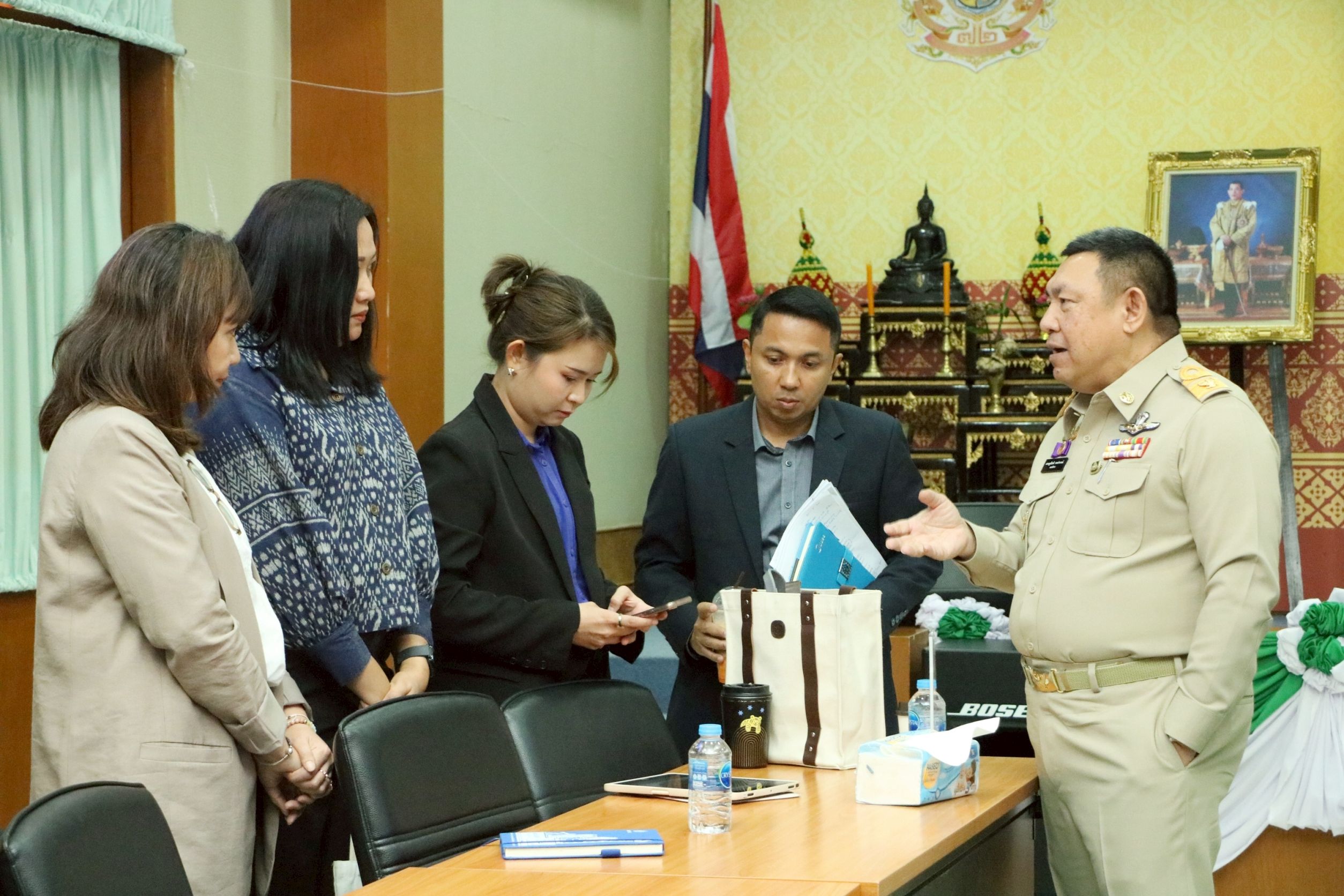 พิธีมอบนโยบาย “ALRO FORCE ทีมเฉพาะกิจโฉนดเพื่อการเกษตร”ขับเคลื่อนภารกิจเร่งรัดการออกโฉนดในเขตปฏิรูปที่ดิน 5 867734