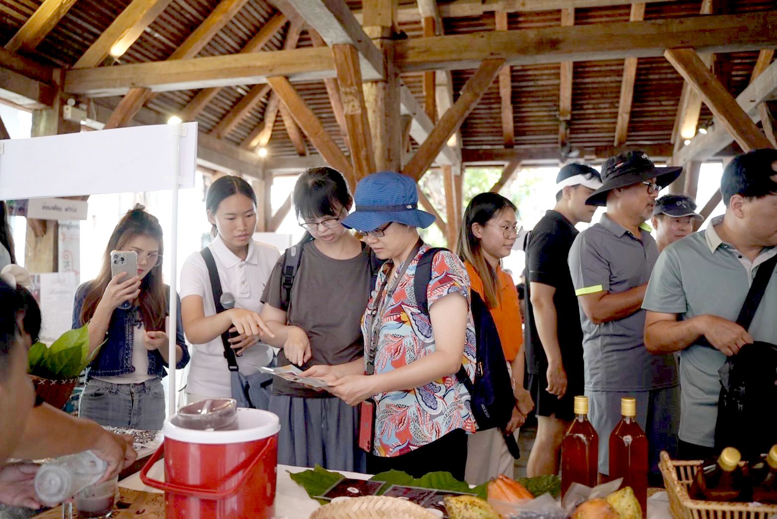 ไม่ใช่แค่ปลูกดี…แต่ต้องกินดี ซินเจนทา ผนึกกำลังกับพันธมิตรสร้างเครือข่ายอาหารปลอดภัย เนื่องในวันความปลอดภัยอาหารโลก 2025ผ่านโครงการ ‘เพาะดี กินดี’ 3 932423