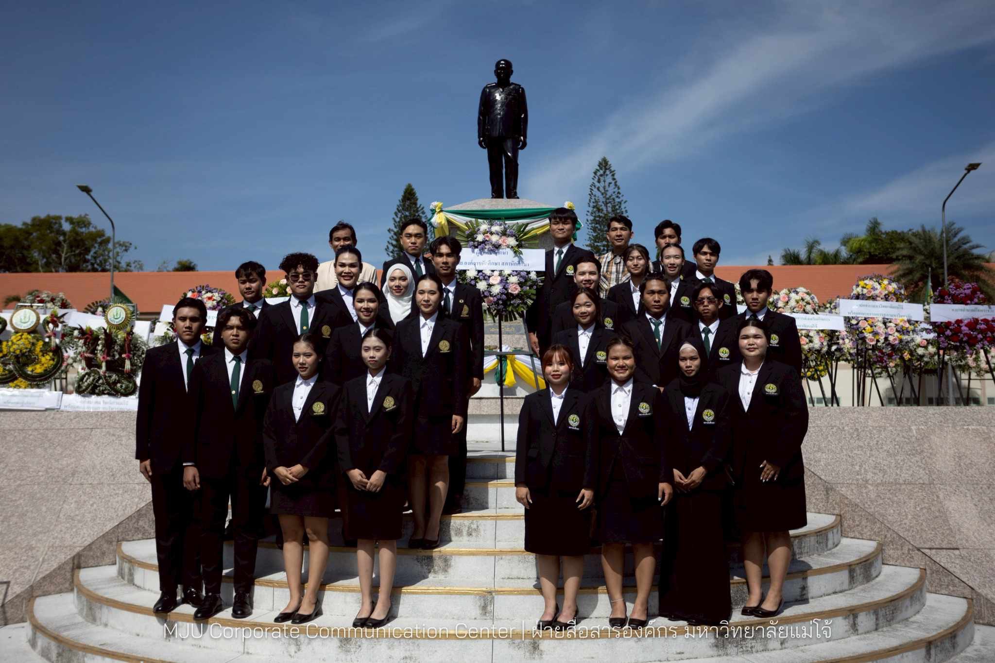 ชาวแม่โจ้ร่วมกิจกรรมวันคล้ายวันสถาปนาโรงเรียนฝึกหัดครูประถมกสิกรรมภาคเหนือ “91ปี แม่โจ้ ก้าวสู่อันดับโลก” 8 S 14049403