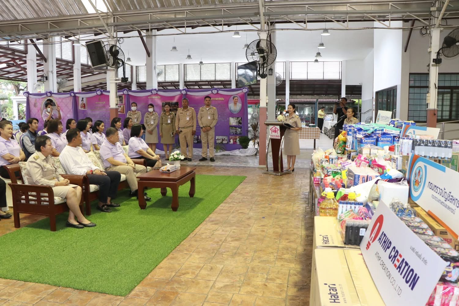กตส.จัดกิจกรรมจิตอาสาบำเพ็ญสาธารณประโยชน์ บำเพ็ญสาธารณกุศลเฉลิมพระเกียรติสมเด็จพระนางเจ้าฯพระบรมราชินี เนื่องในโอกาสวันเฉลิมพระชนมพรรษา 3 มิถุนายน 2568 6 S 14663880
