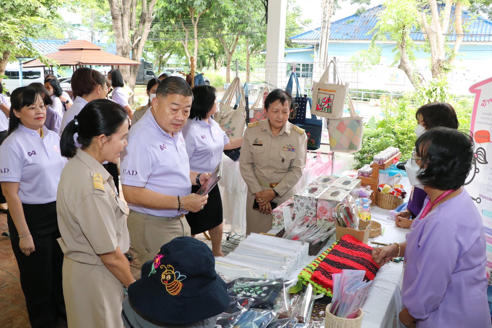 กตส.จัดกิจกรรมจิตอาสาบำเพ็ญสาธารณประโยชน์ บำเพ็ญสาธารณกุศลเฉลิมพระเกียรติสมเด็จพระนางเจ้าฯพระบรมราชินี เนื่องในโอกาสวันเฉลิมพระชนมพรรษา 3 มิถุนายน 2568 8 S 14663884